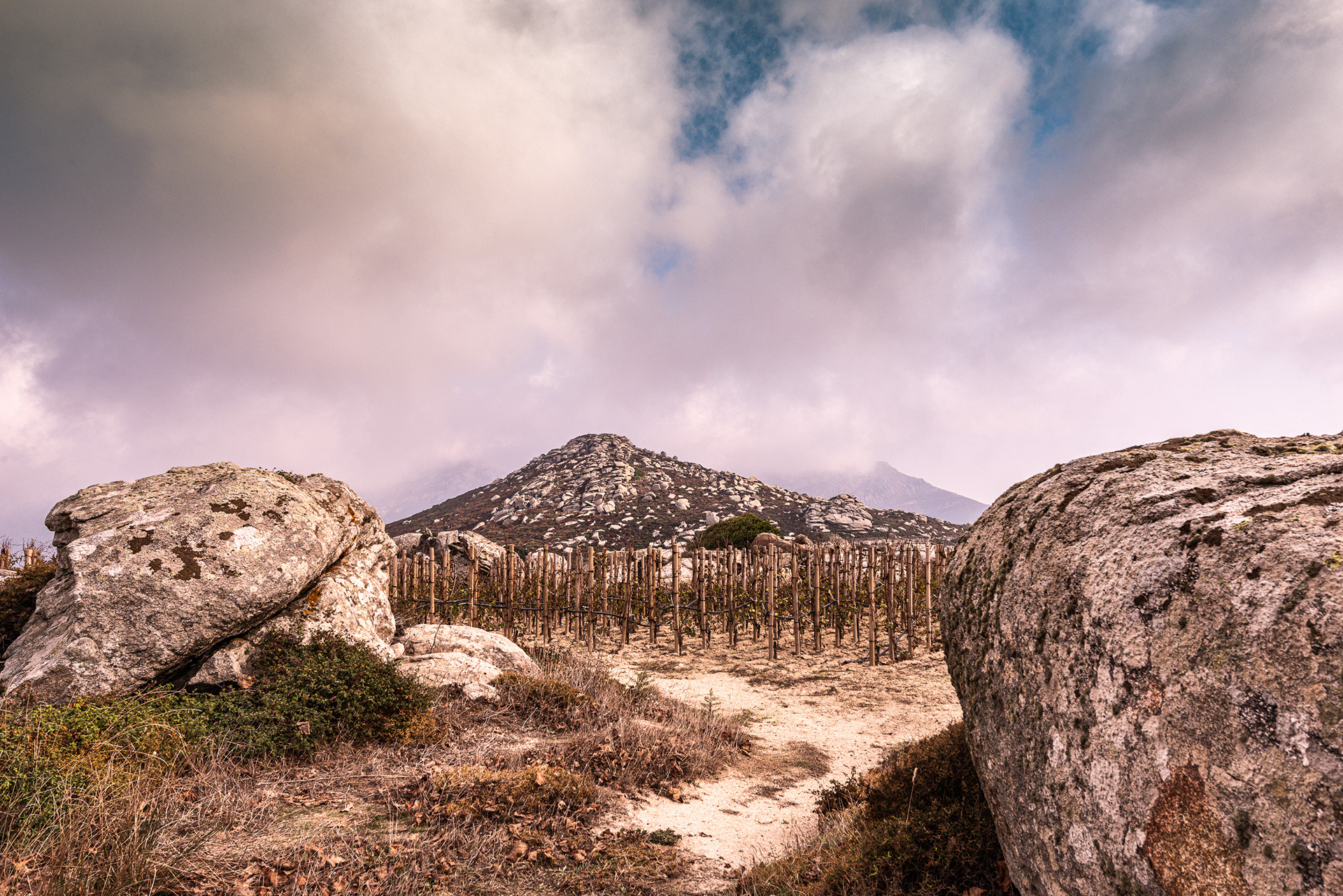The boulder strewn winery Toinos, Tinos