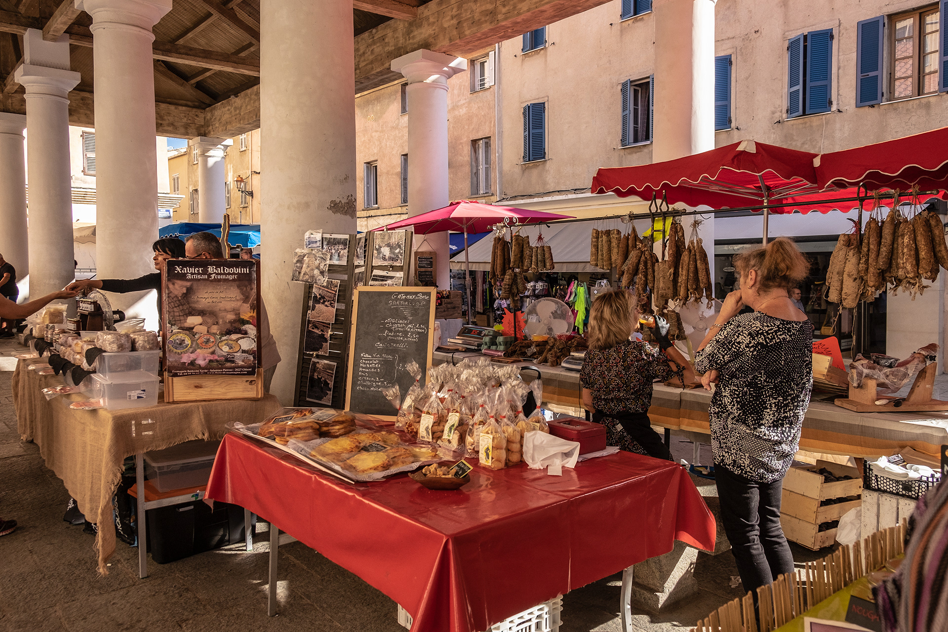 Local Producers market, L'lle Rousse