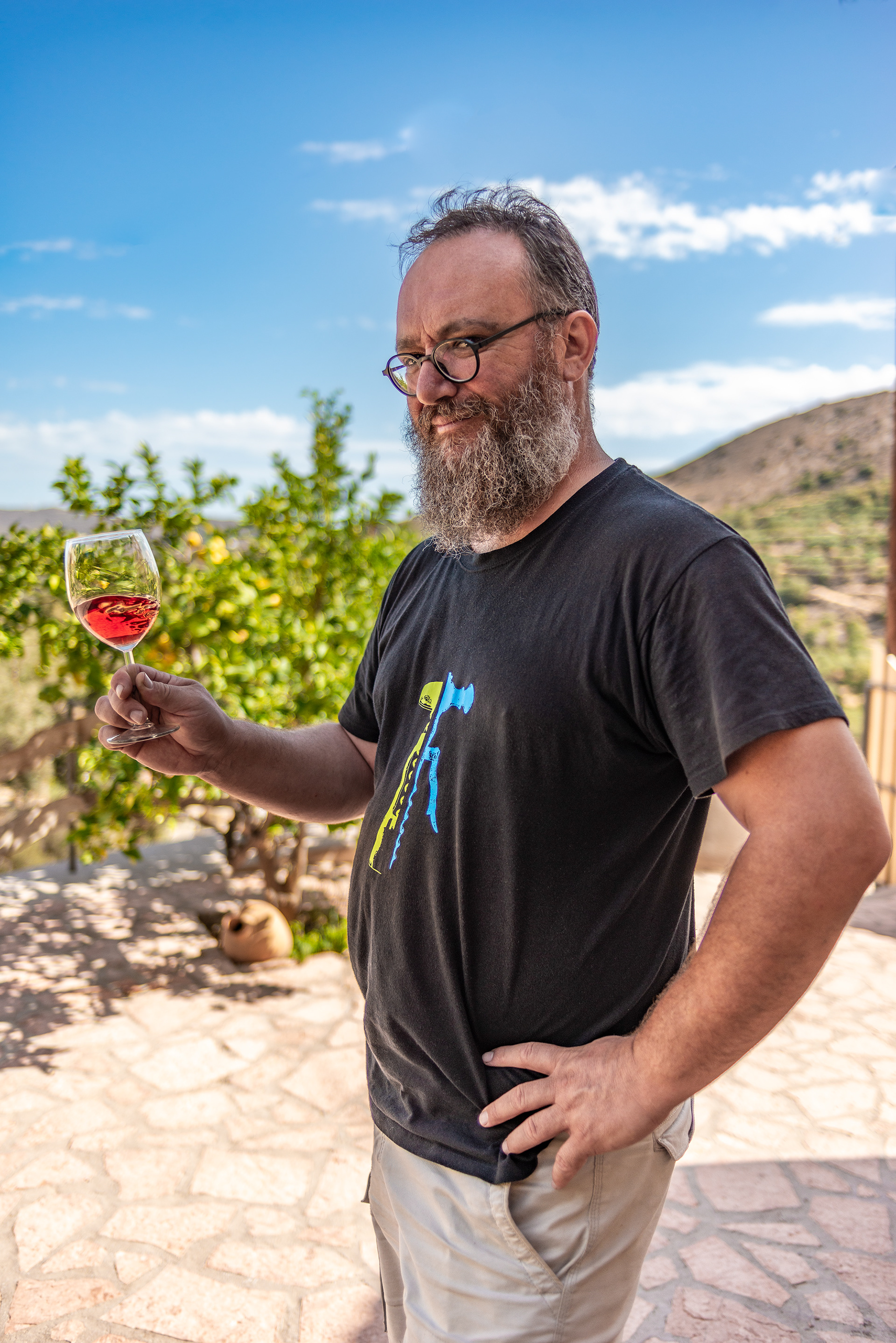 Wine maker Yannis - Patrakis Winery - Messa Mouliana village