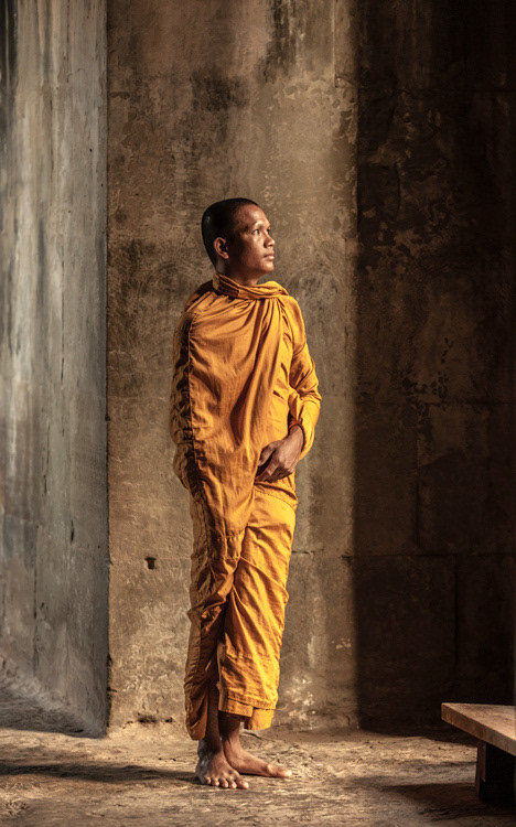 Monks - Angkor Wat