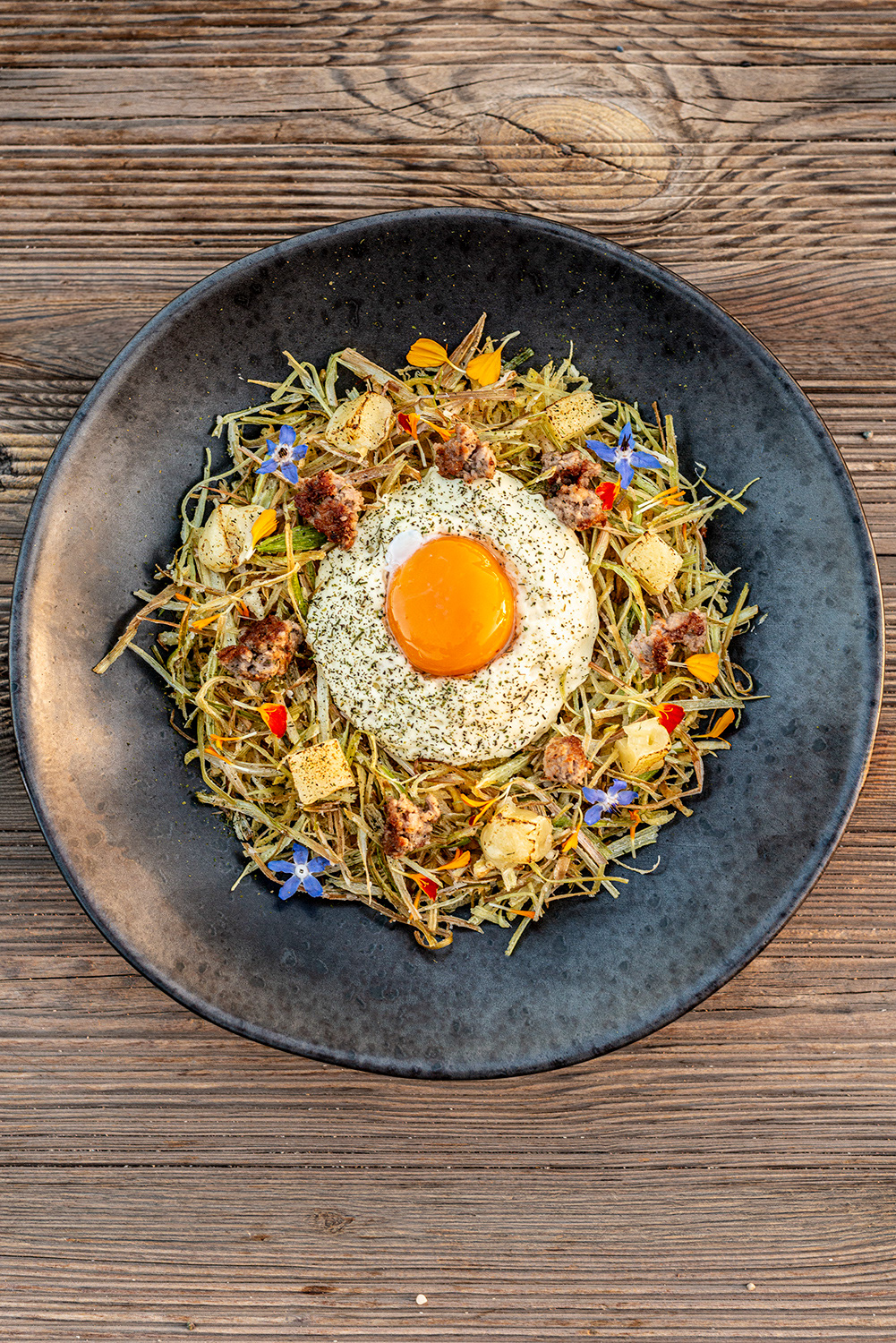 Egg on Crispy Potato & Leeks - Pelagos Restaurant - Coriva Beach Hotel - Ierapetra