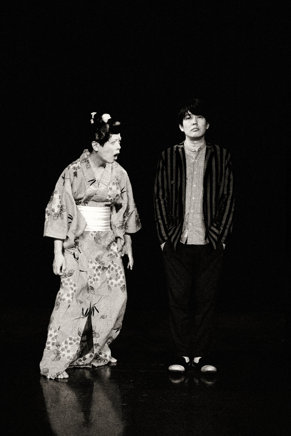 USHIRO CITY / GEININ ZASSHI mag