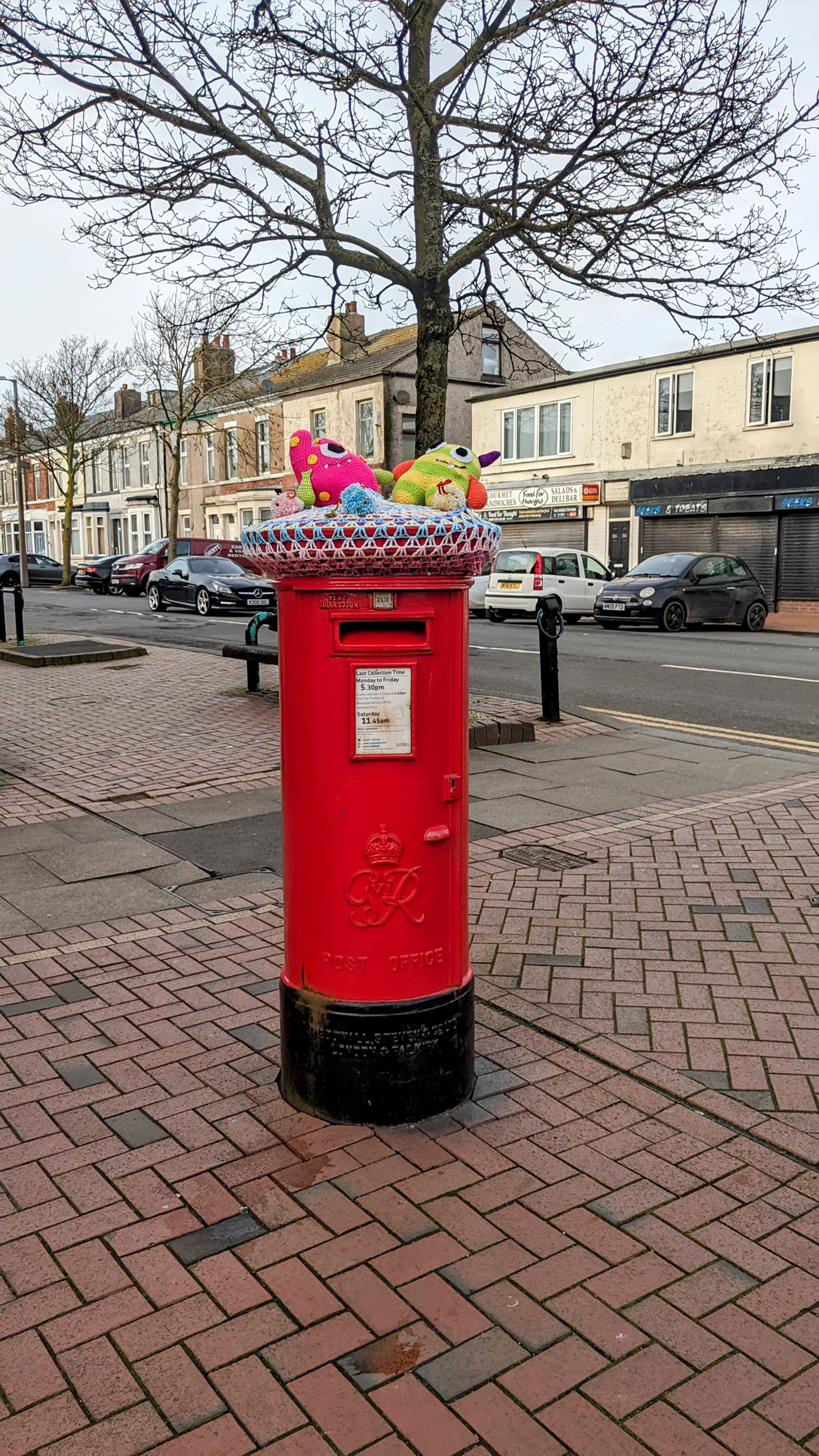 Pillar box with Easter Bonnet 2024