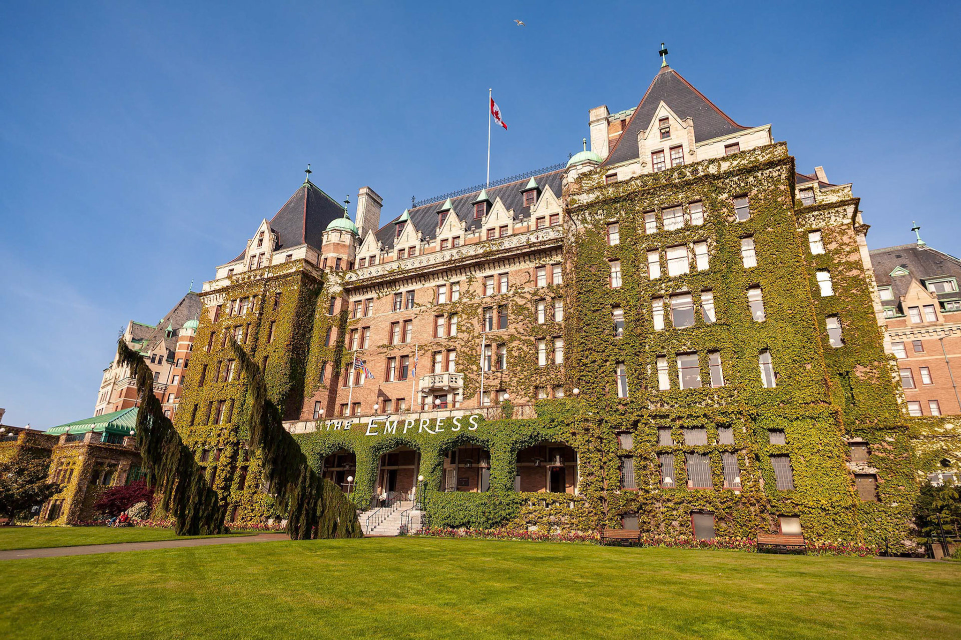 2007 may a fabolous place to stay canada’s castle the fairmont empress hotel victoria british columbia canada   © copyright-lewis-a-collins-photographer-!http://lewiscollins.com.au