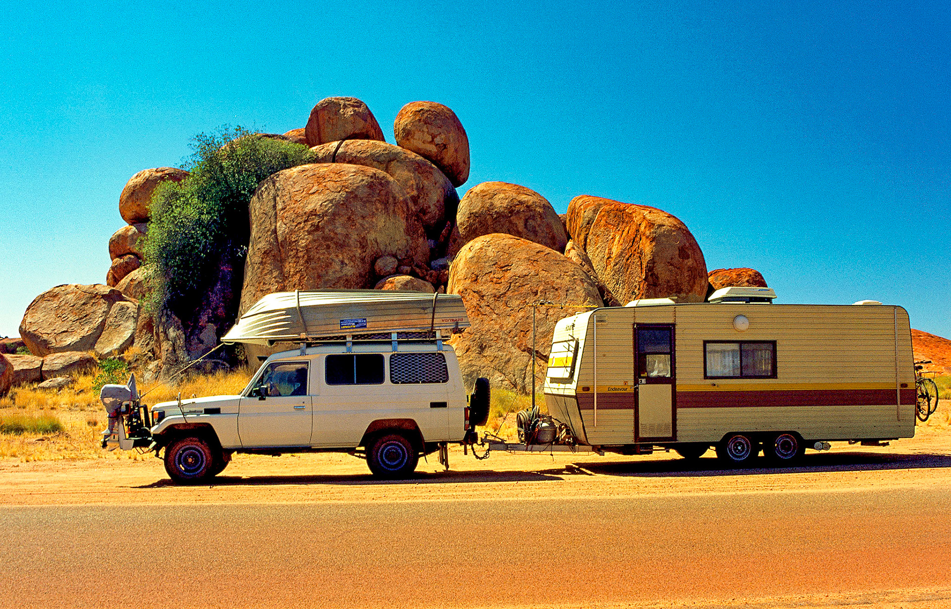 1995 september everything on move our complete outfit devil marbles northern territory© copyright lewis a collins ! http://lewiscollins.au