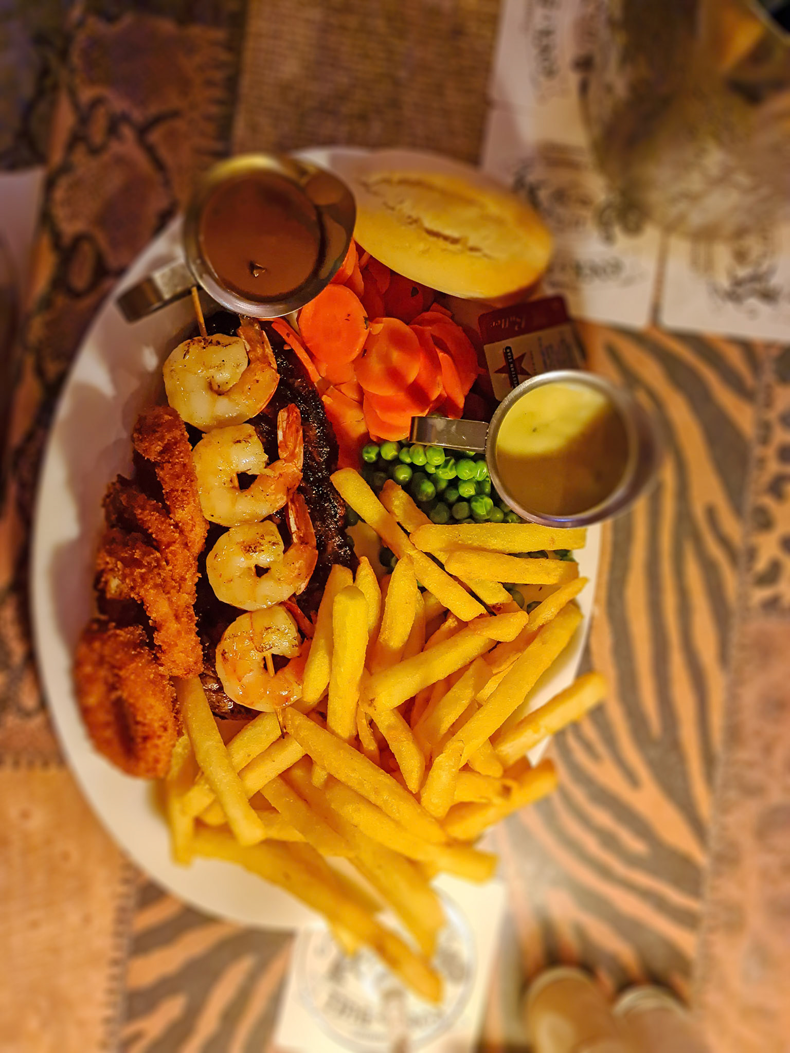 New York 350gm Sirloin Steak Garlic Prawns Calamari Rings Cock and Bull tavern Cairns North © copyright-lewis-a-collins-http://lewiscollins.com.au