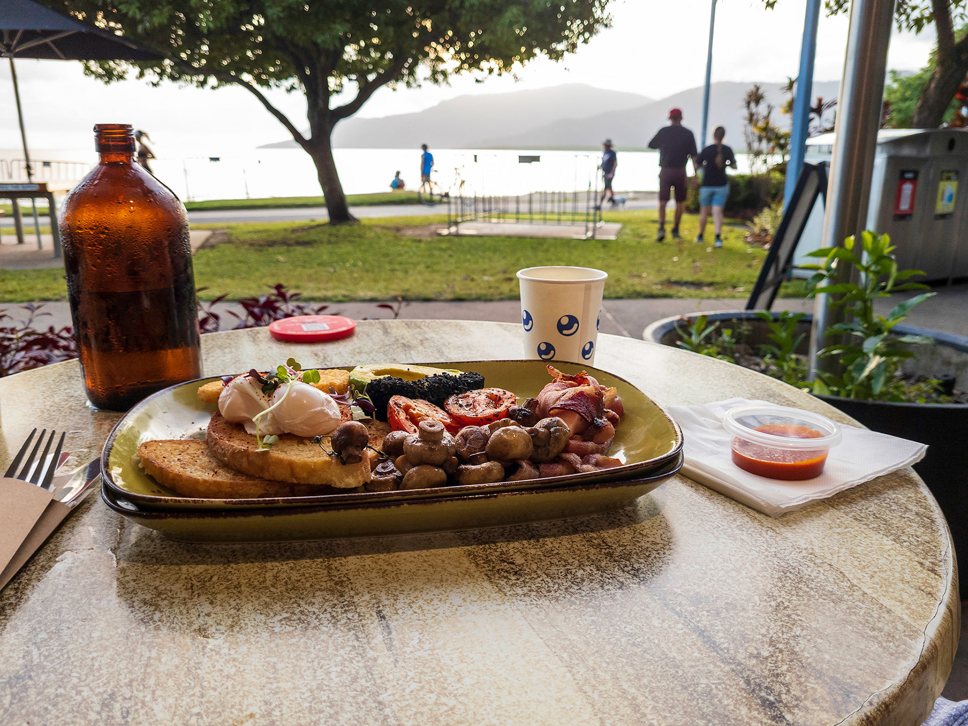 breakfast at Muddys caffe the Esplanade Cairns QLD Australia© copyright lewis a collins ! http://lewiscollins.au