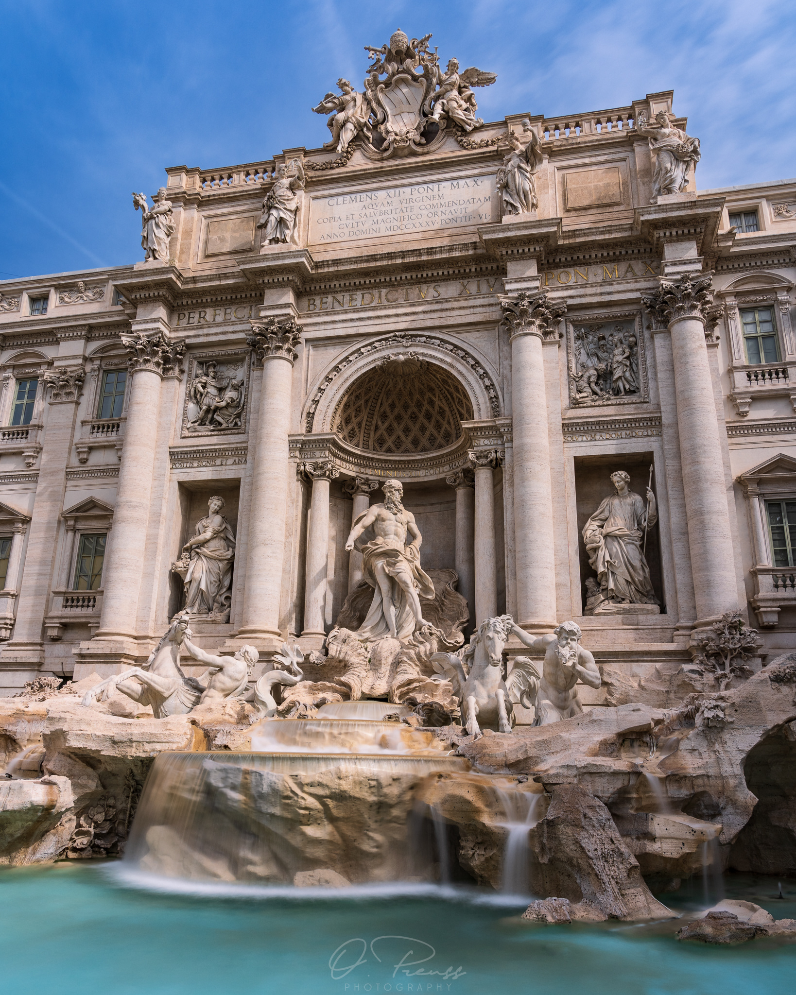 Fontana di Trevi - Rome