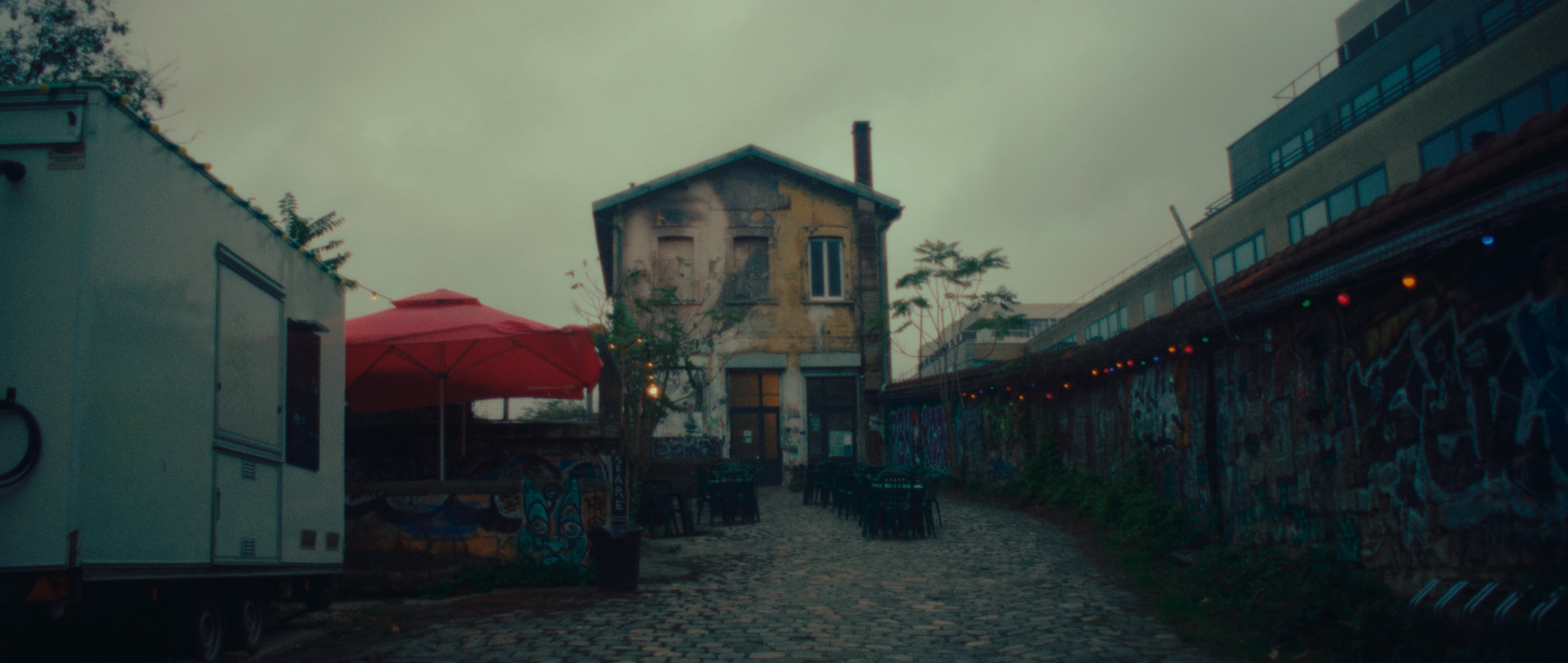 CINEMATOGRAPHY AND GRADING