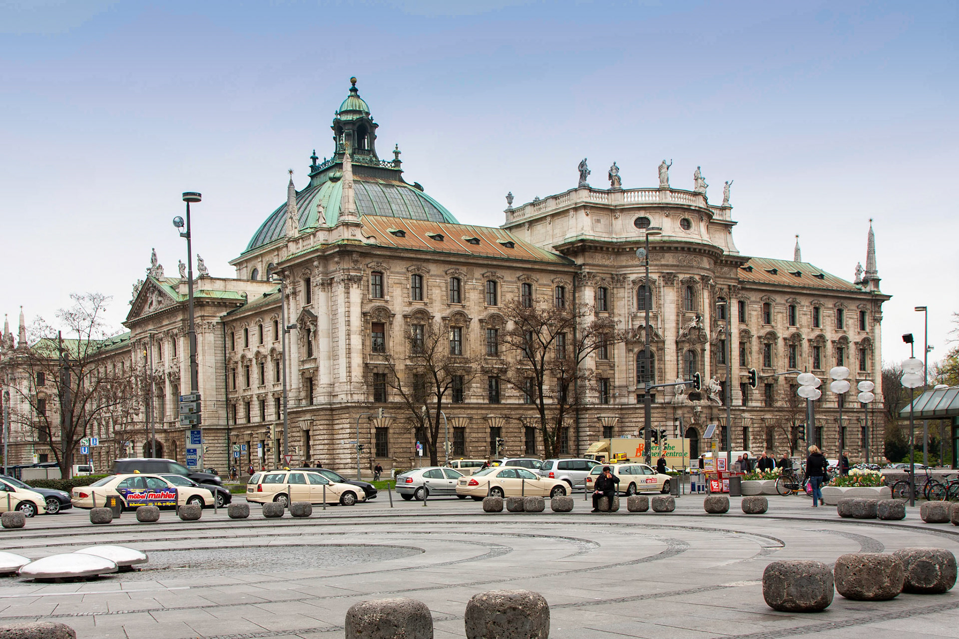 Justizpalast, Munich, Germany