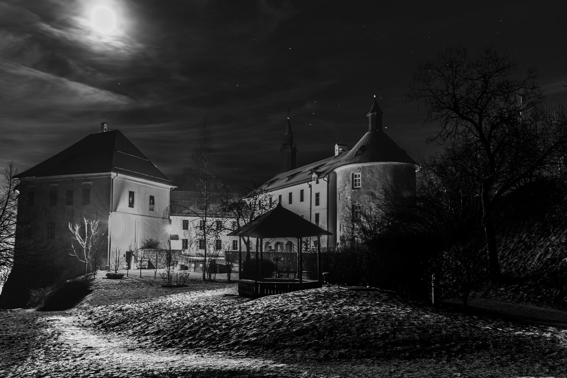 A winter's night in Skofja Loka