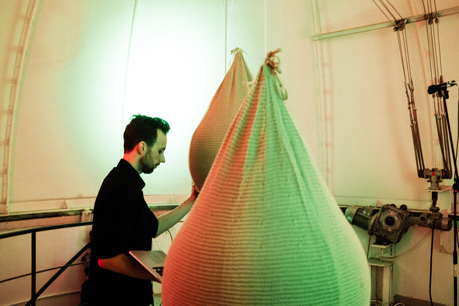 Installation of sound art performance 'Static Chatter' @ Aalto University