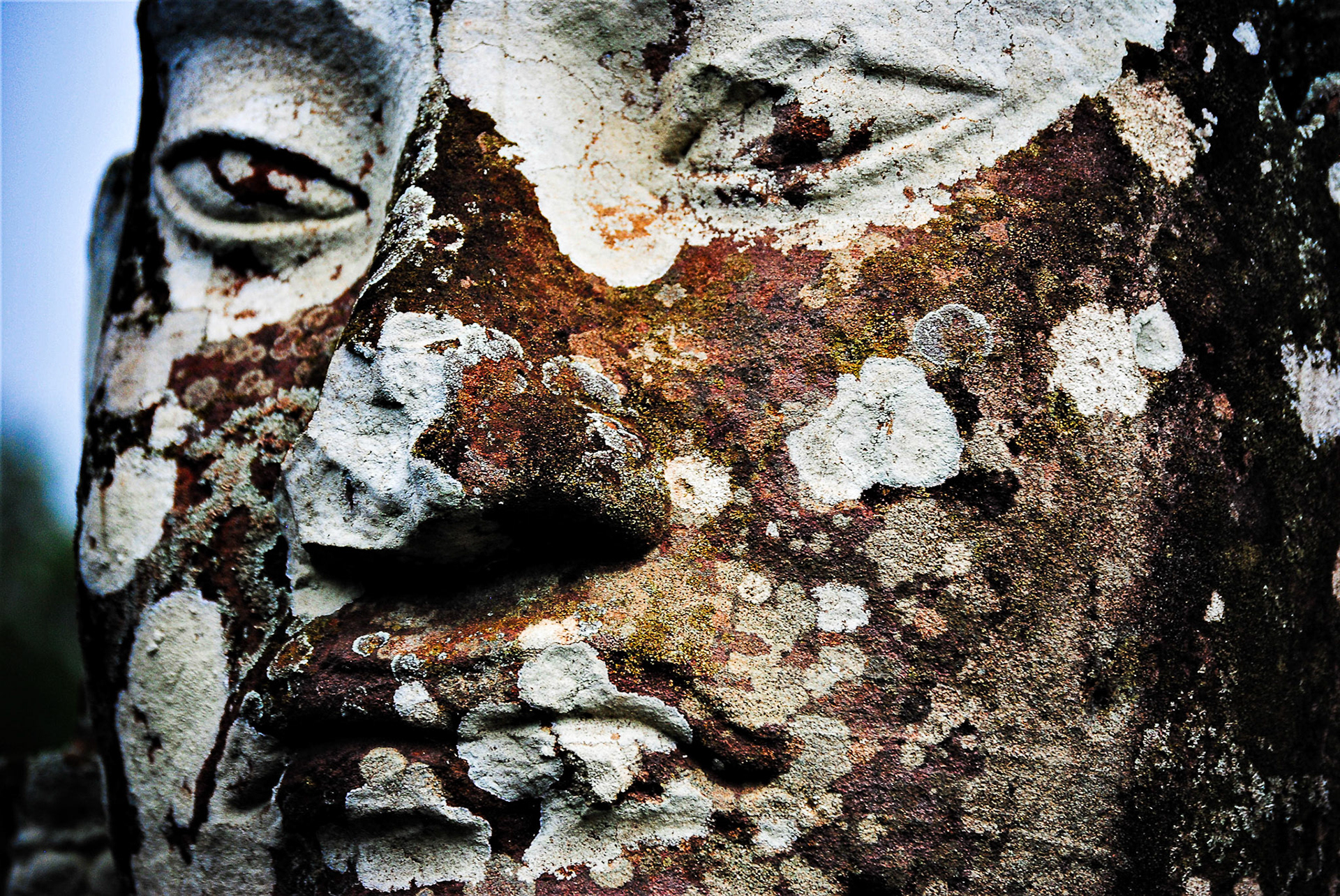 Caroline de Mauriac - Time Changes Everything - photography - www.ieye.blog