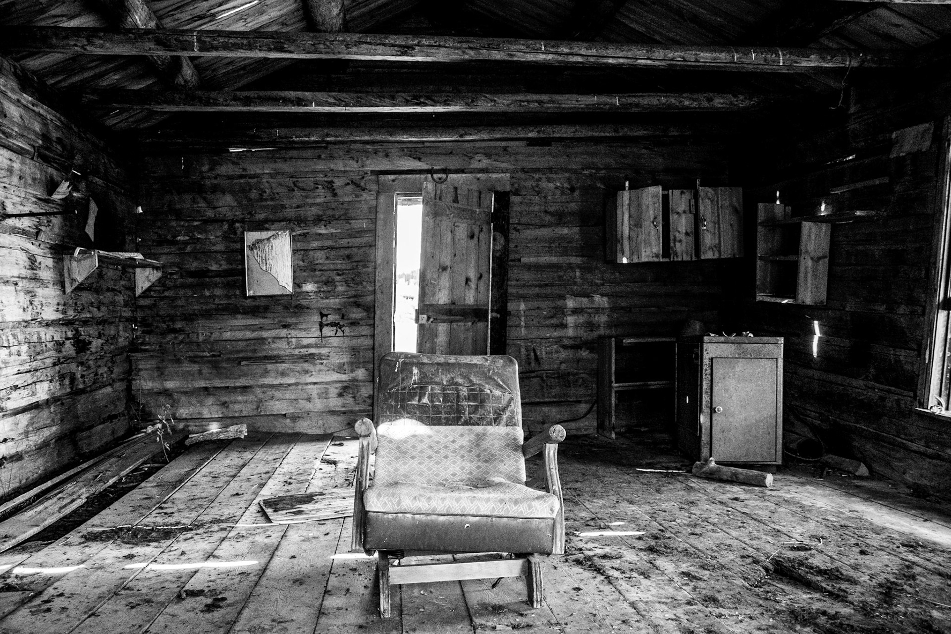 Birgit Gutsche [Portfolio Selection] - Wyoming Cabin - photography