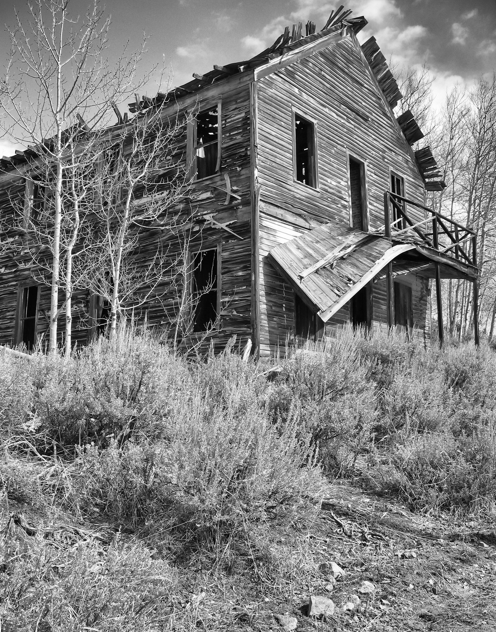 Hall Jameson [Portfolio Selection] - Balcony - photography - halljameson.com