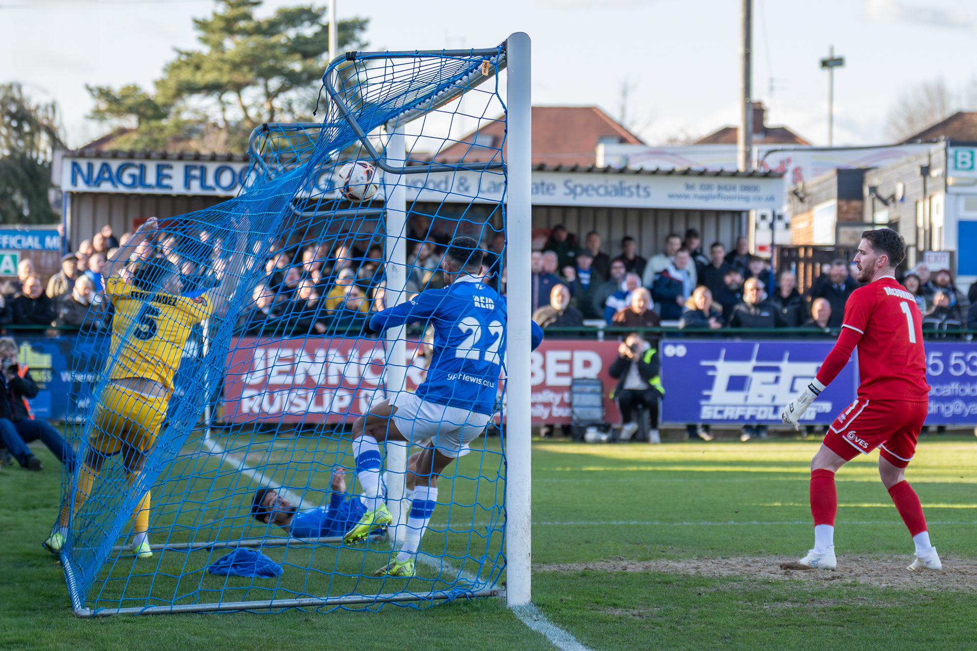 ....for a debut goal and it's game on at the Vale!