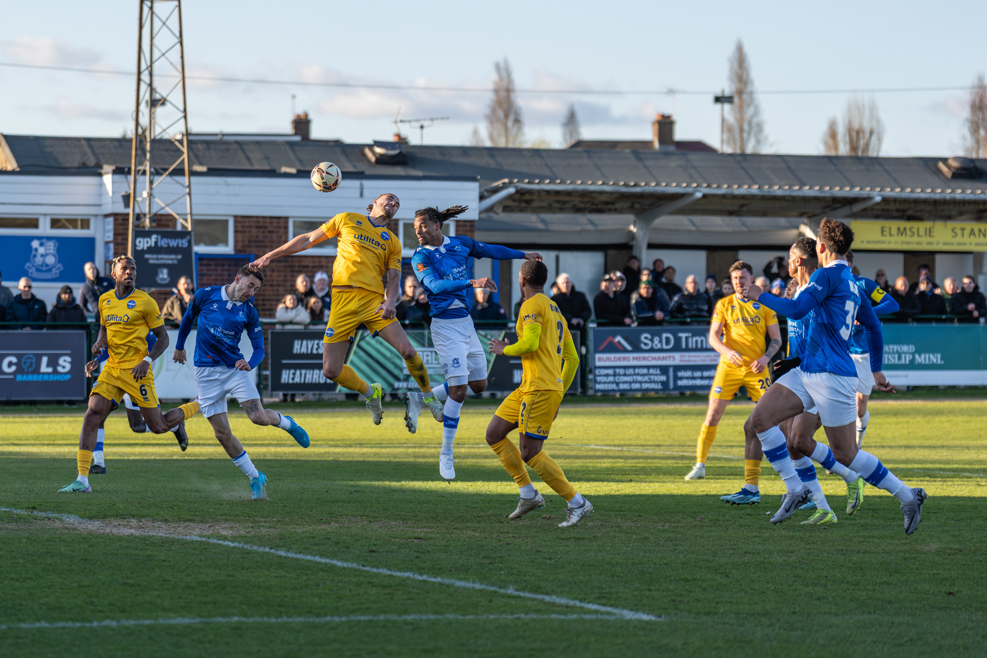 Joshua Grant goes close with a header
