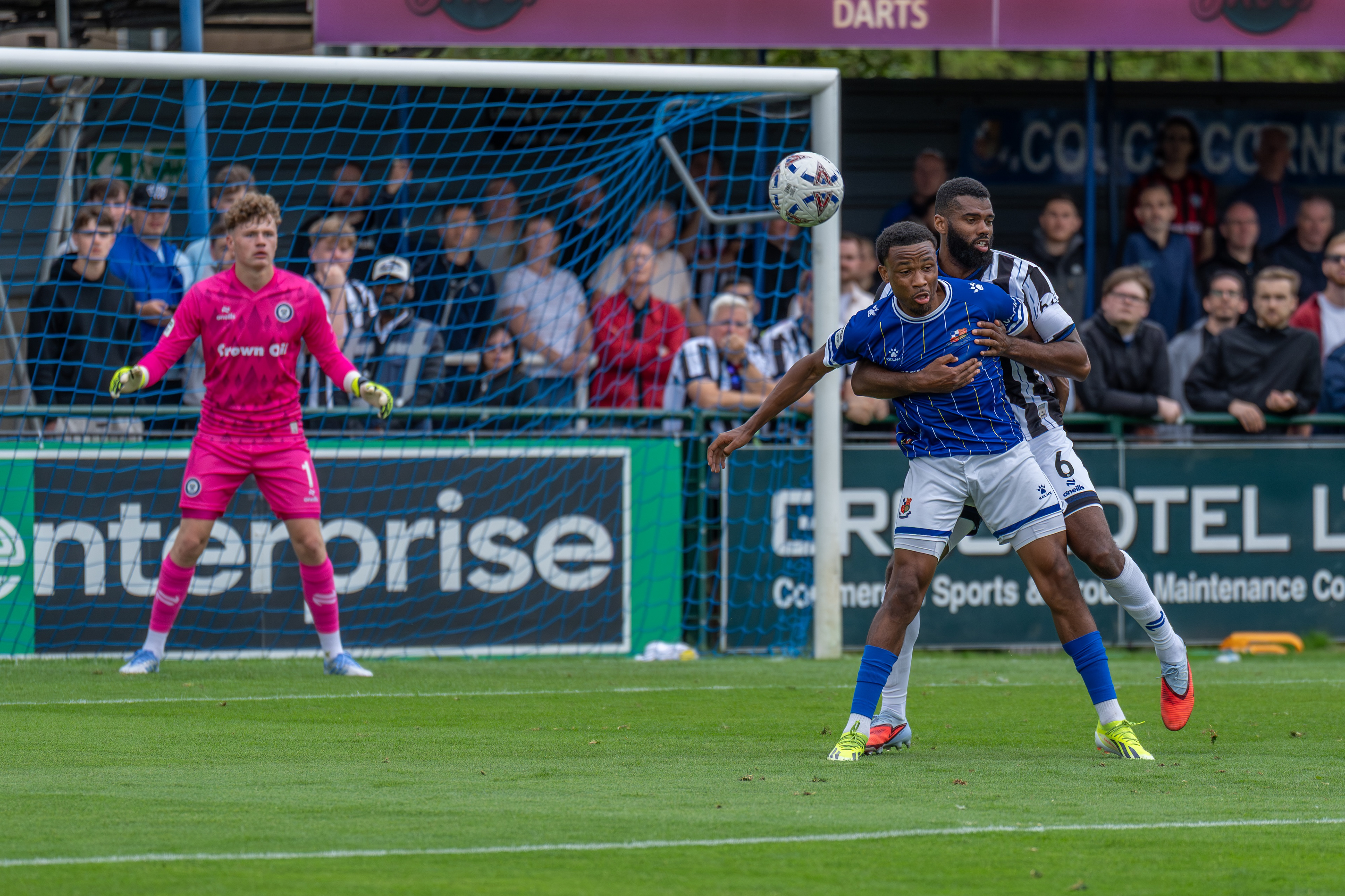 Micah Obiero manhandled in the box