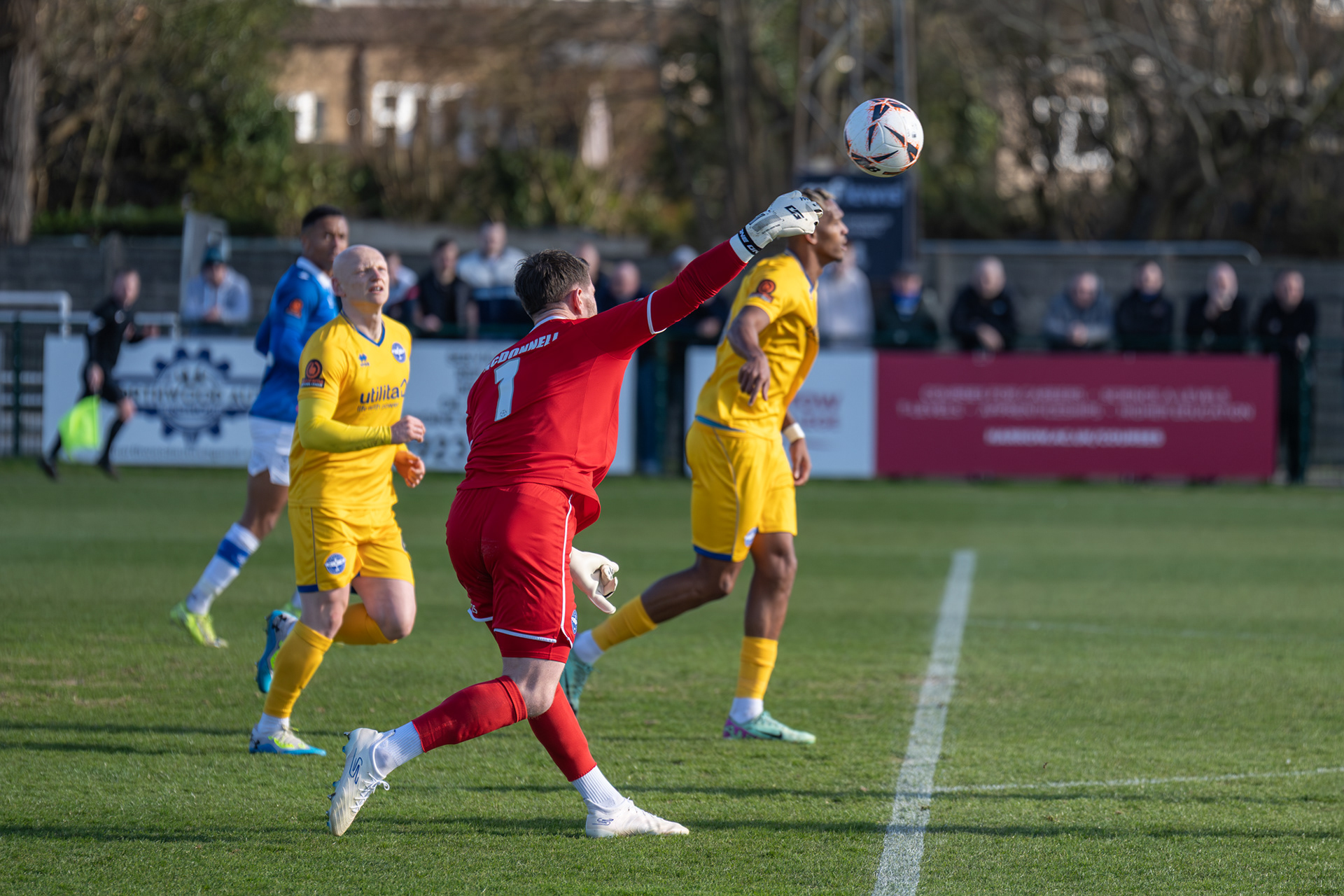 McDonnell launches a long throw