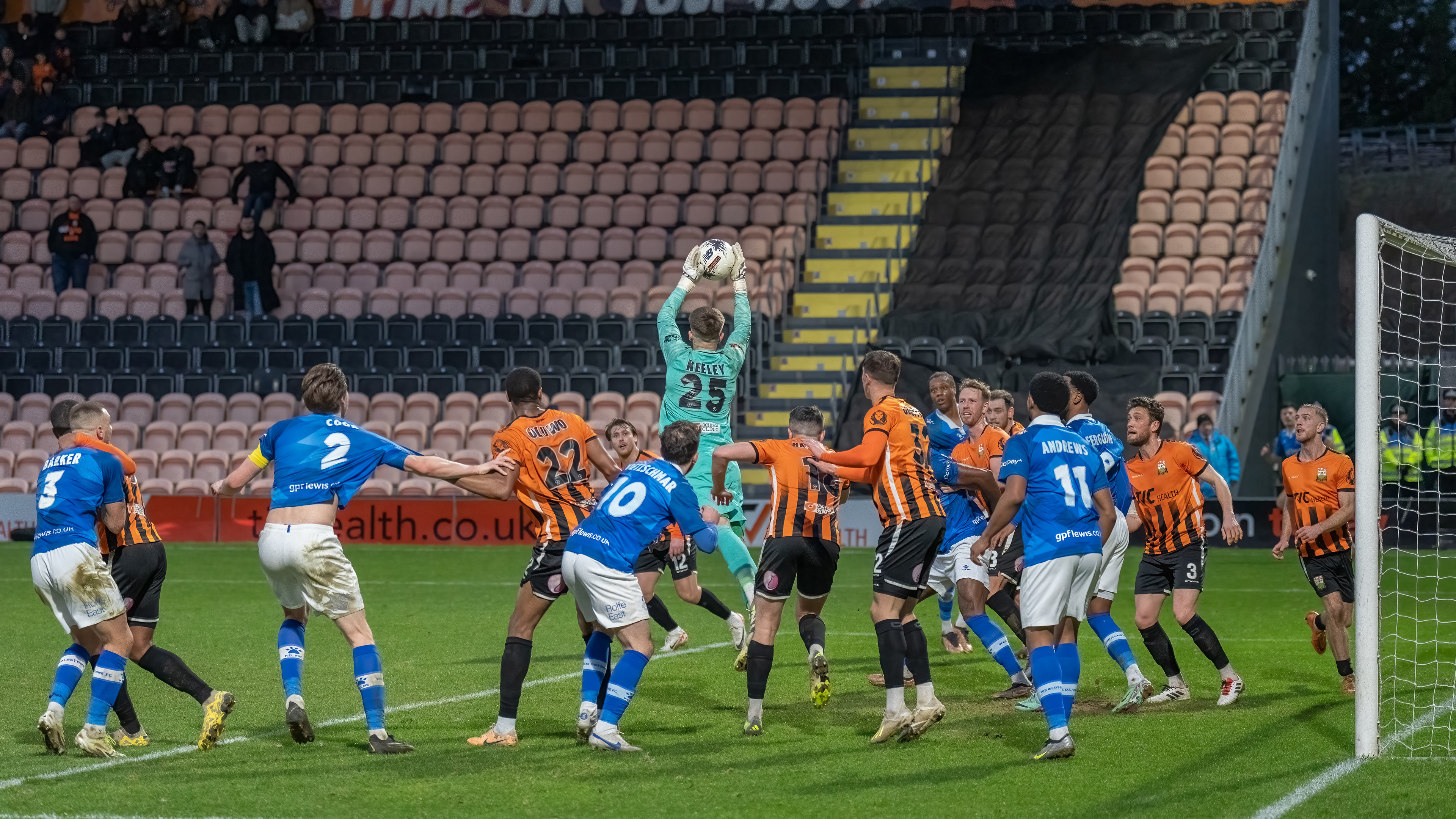 Calm handling from Bees GK Keeley
