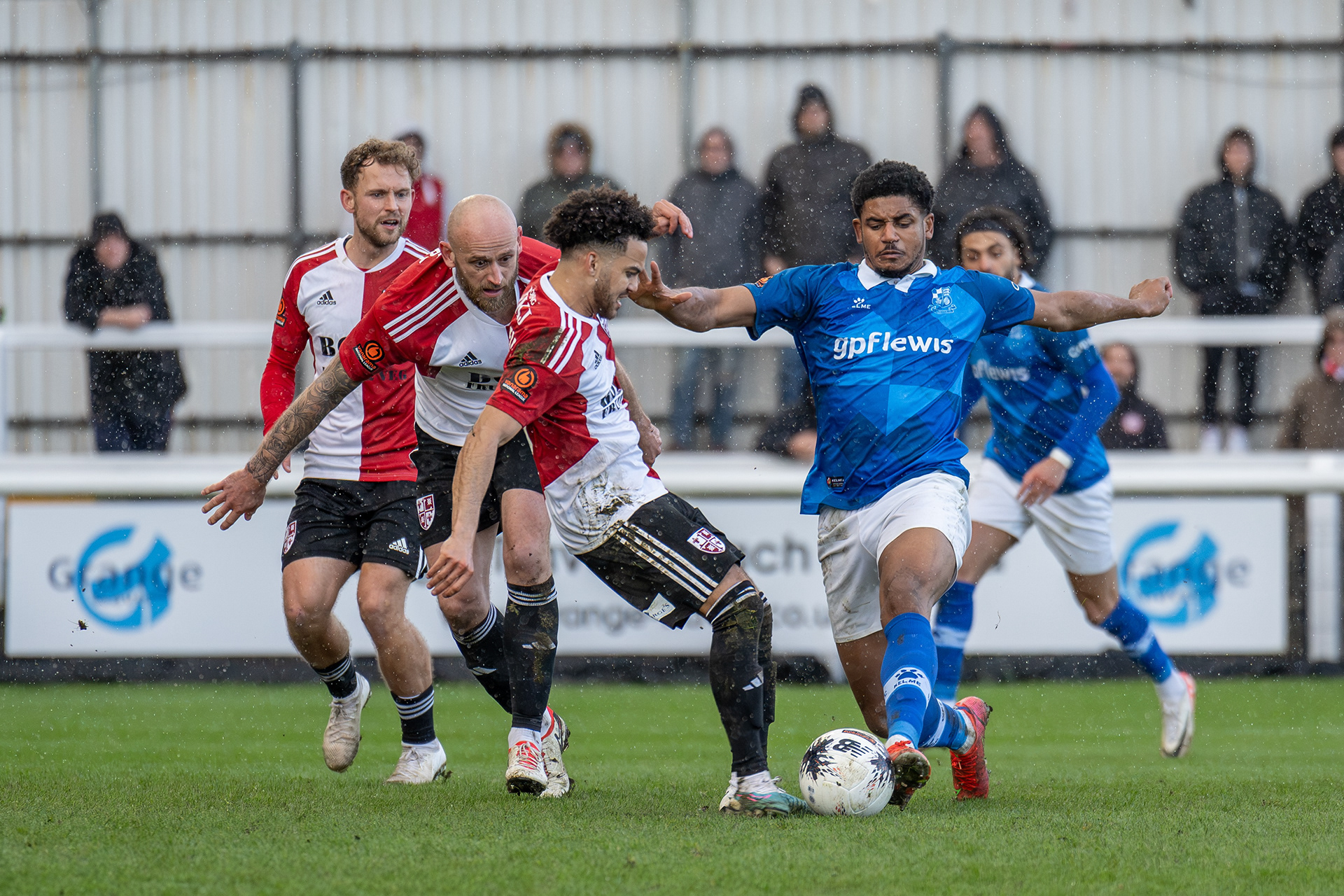 Corie Andrews shows his strength