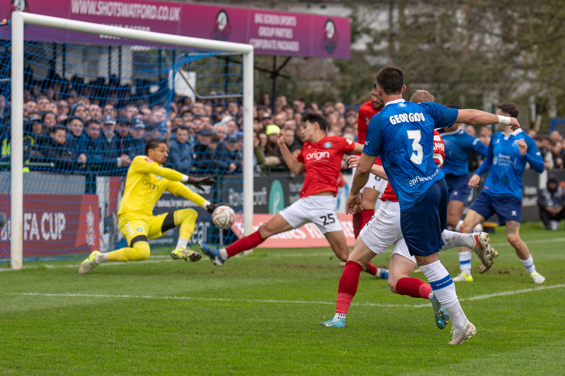 ....reacts smartly to save!