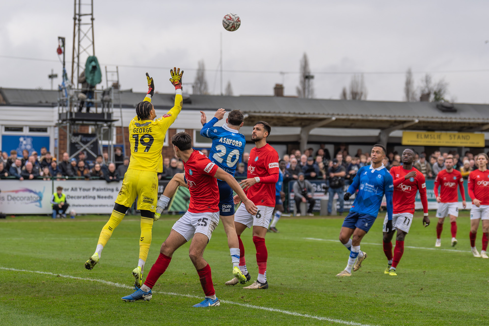 Stones launch another attack