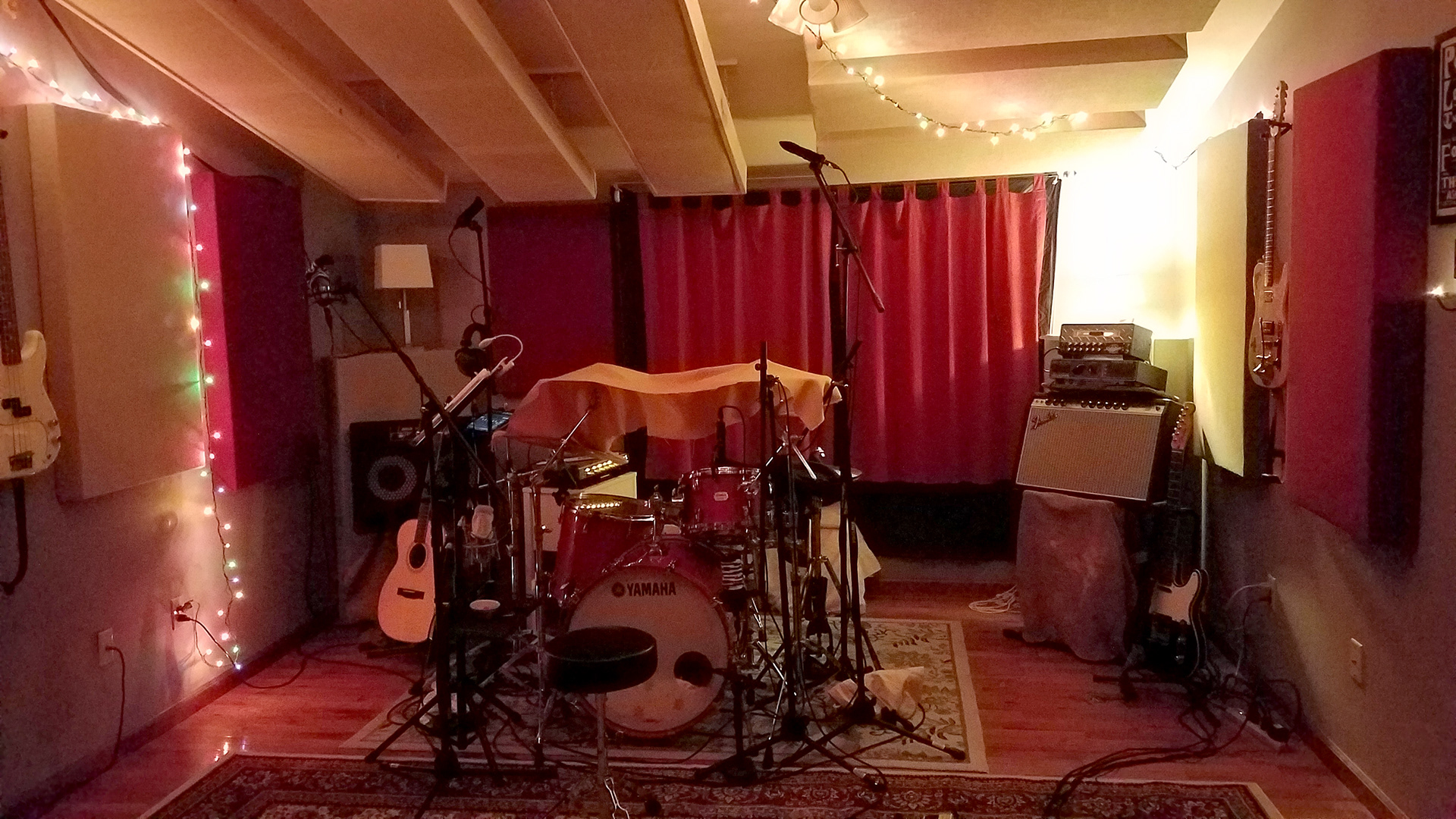 Live room
