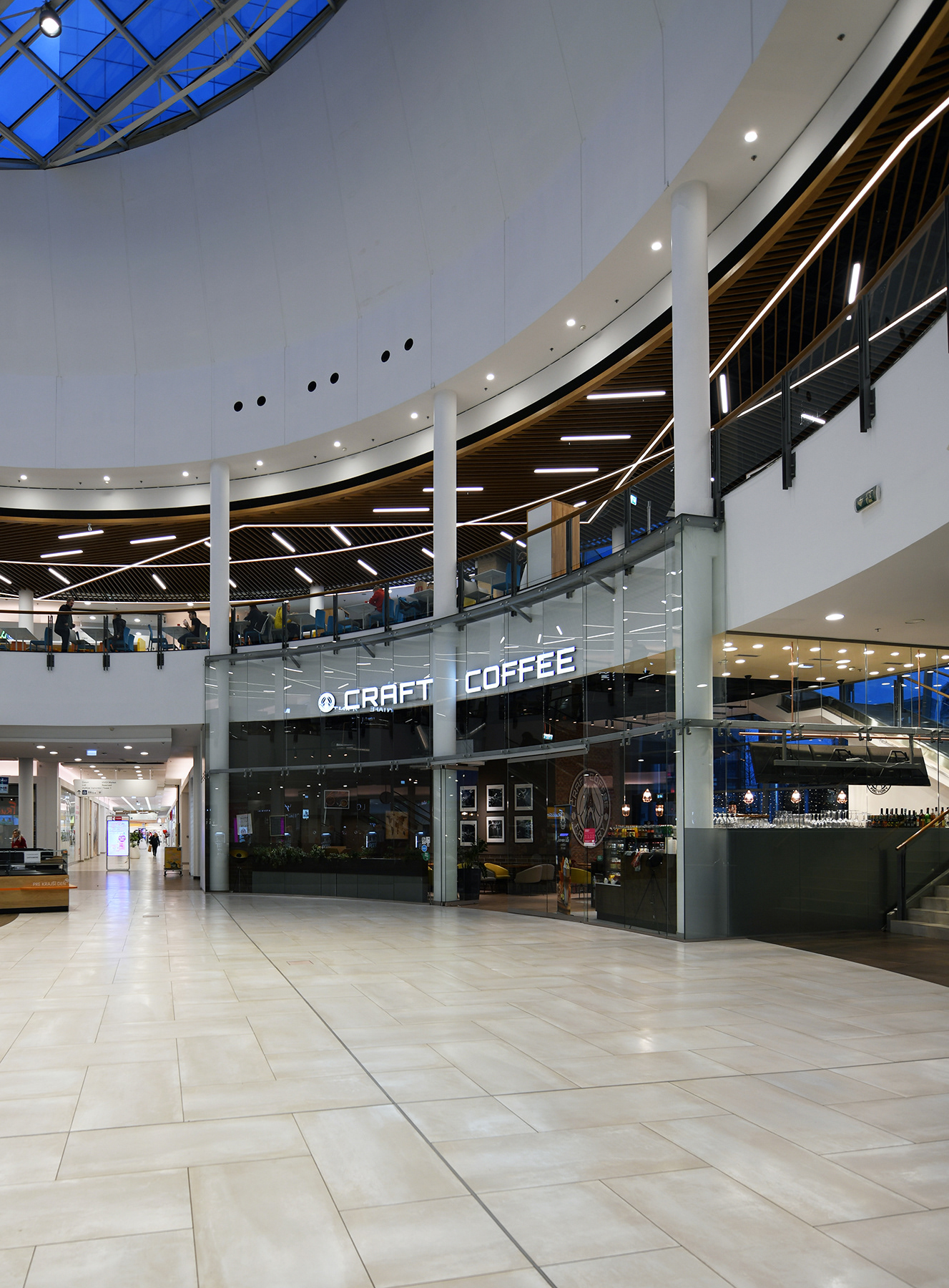 Modernizácia obchodného centra VIVO!, Bratislava / Spolupráca s Vychodil architects, s.r.o.