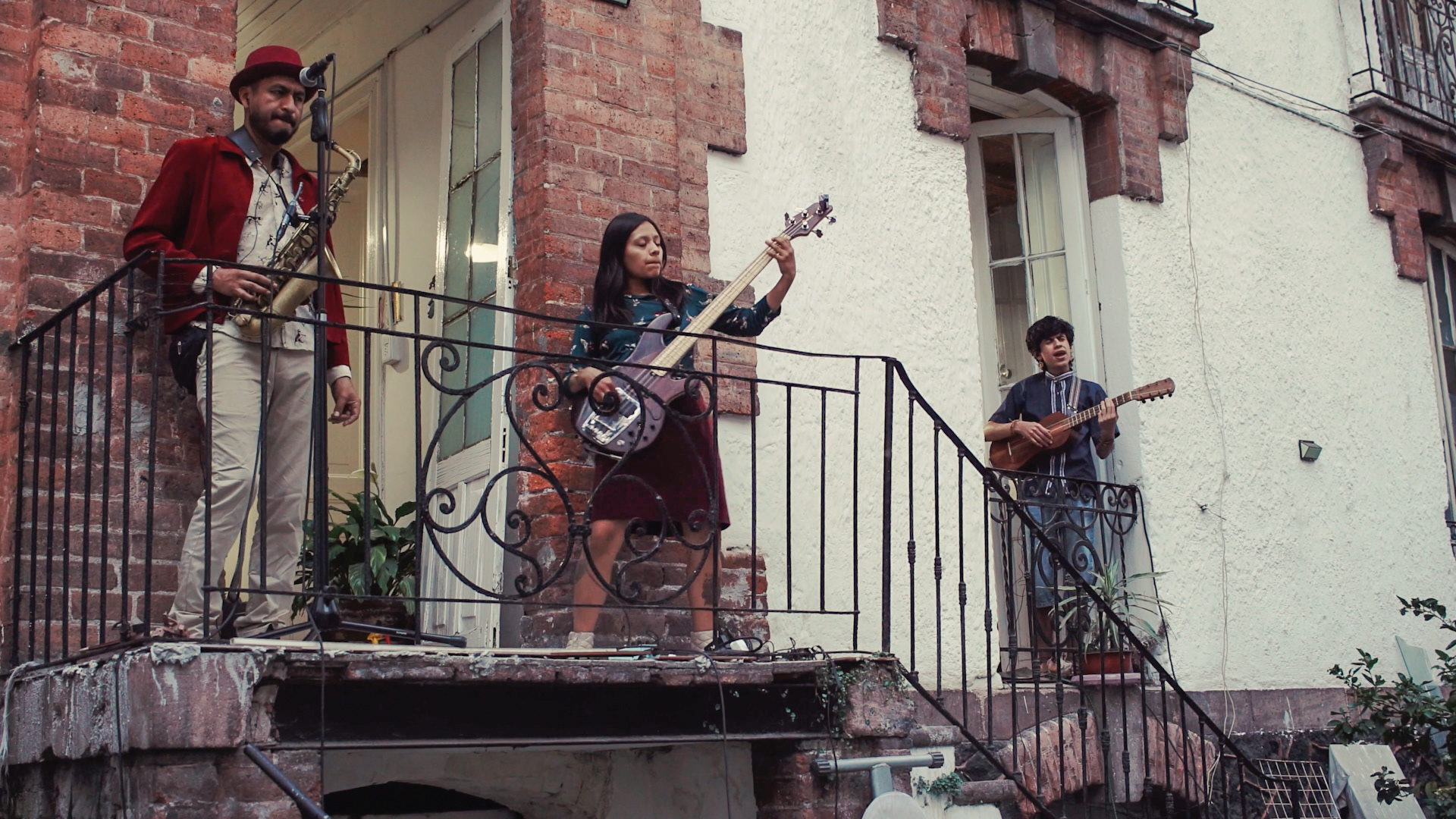 FOTOGRAFÍA: EDNEPHIL