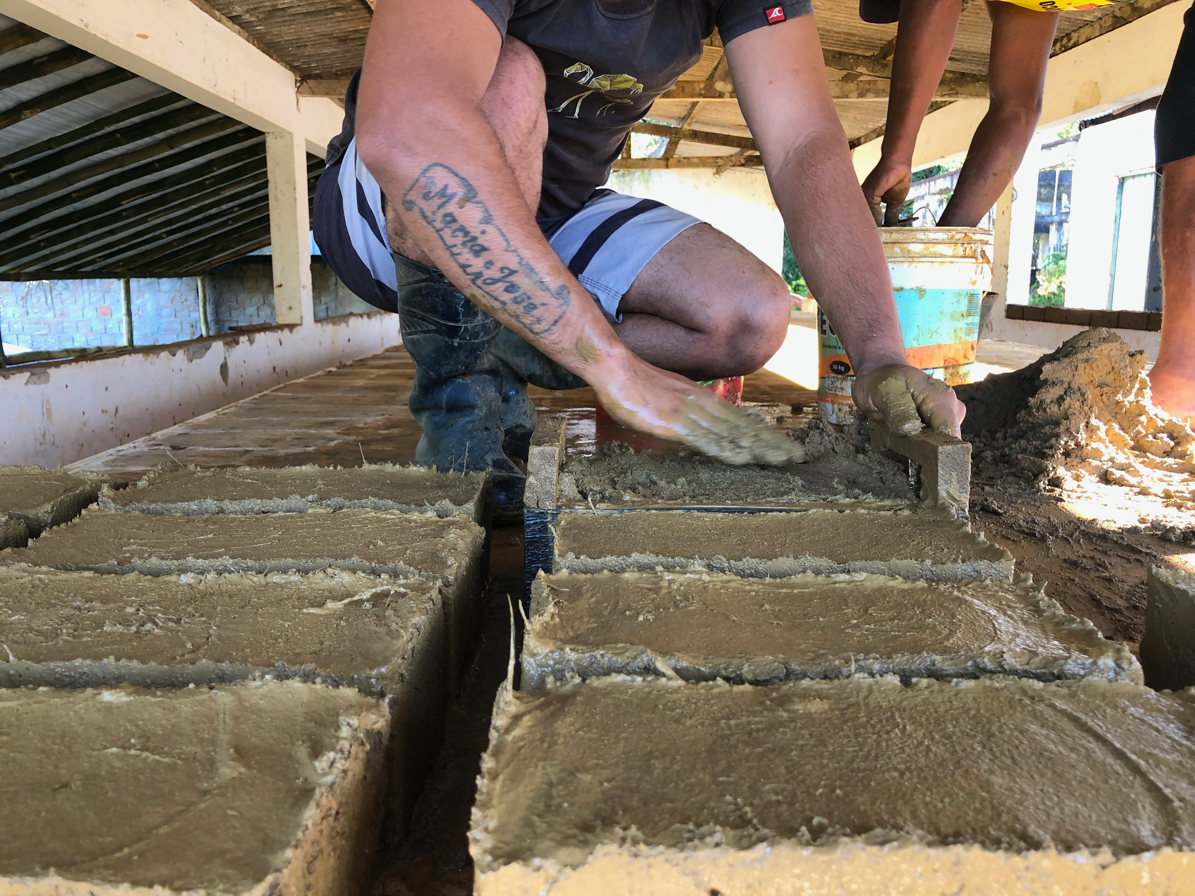 Produção local dos adobes