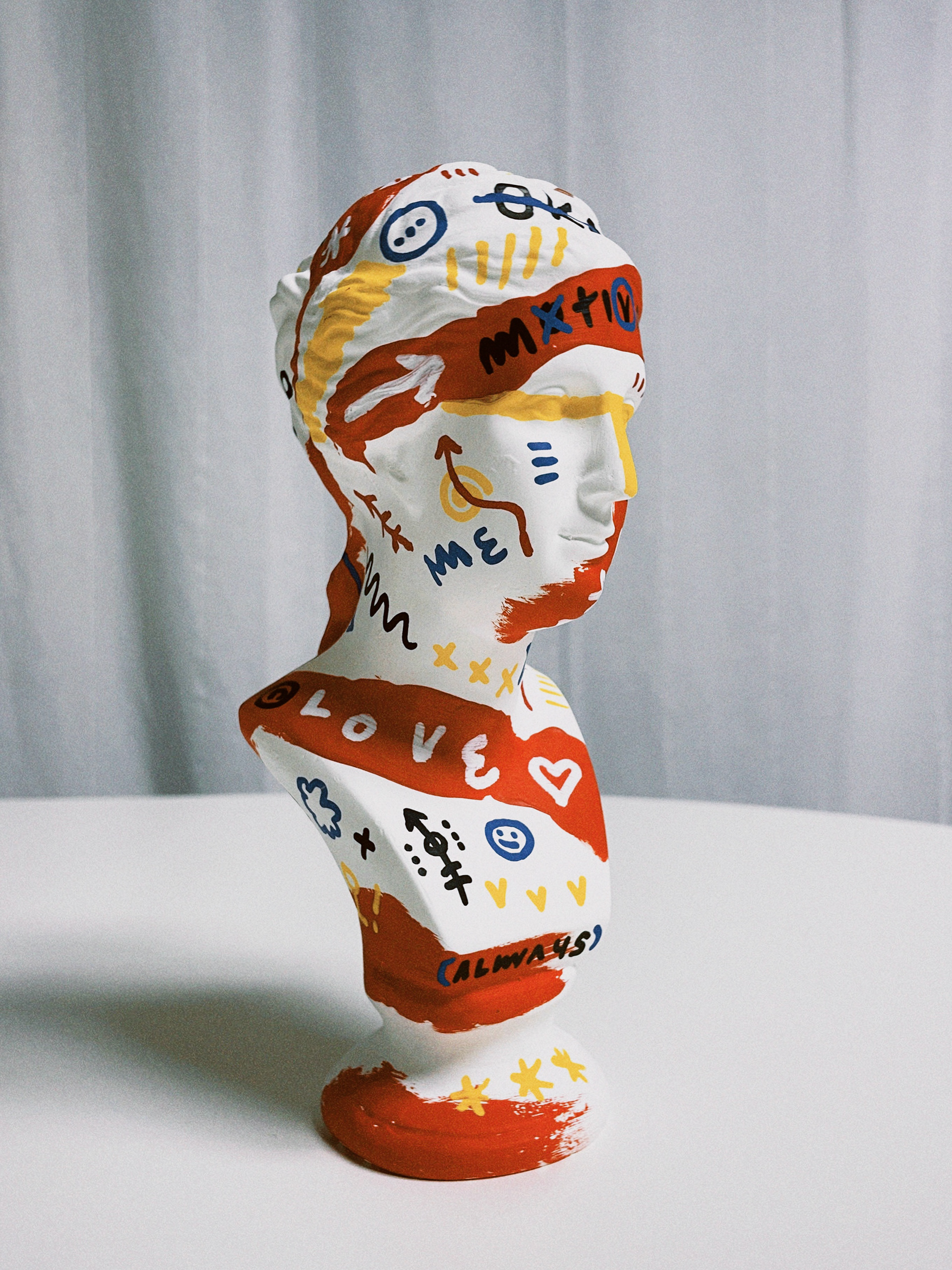 [OKAY. (VANITY SERIES)] Acrylic on Plaster casts (S.CHCAT). 17.5cm. 2020.