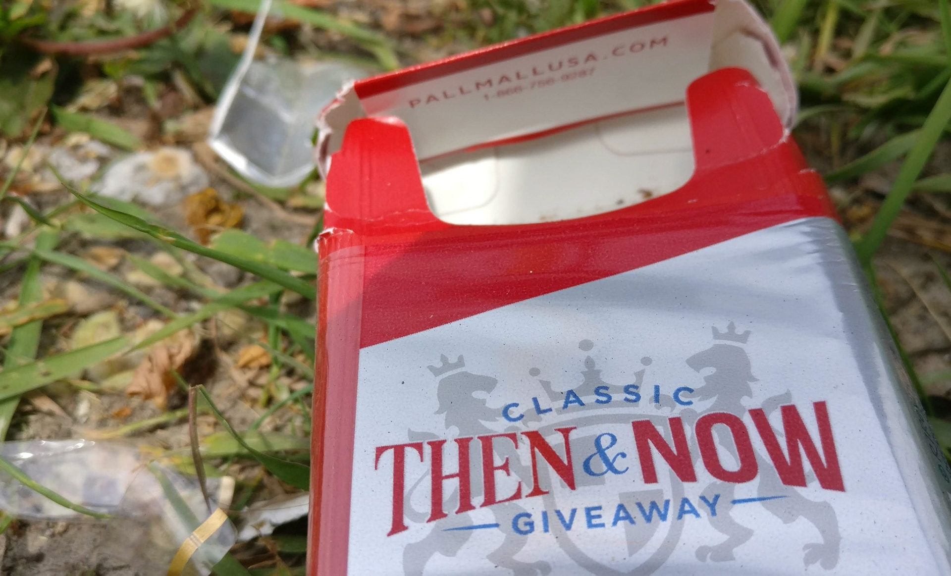 "#534" (600_ _), Grand Avenue, Lake County, IL  [pallmall]