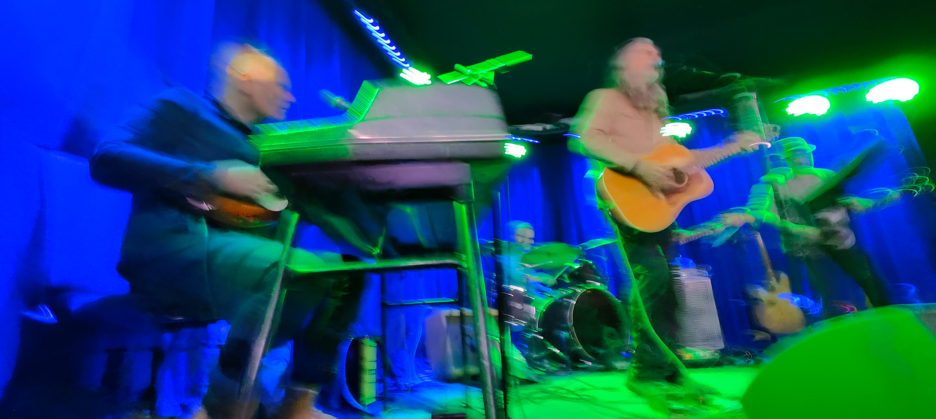 "Blue-green Man Group", The Silos, Hey Nonny, Arlington Heights, IL