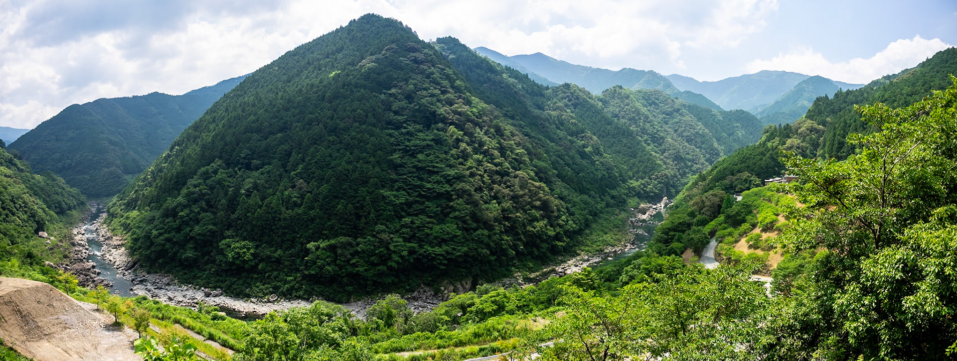 Roadside view between Kochi & Nakatsu Gorge