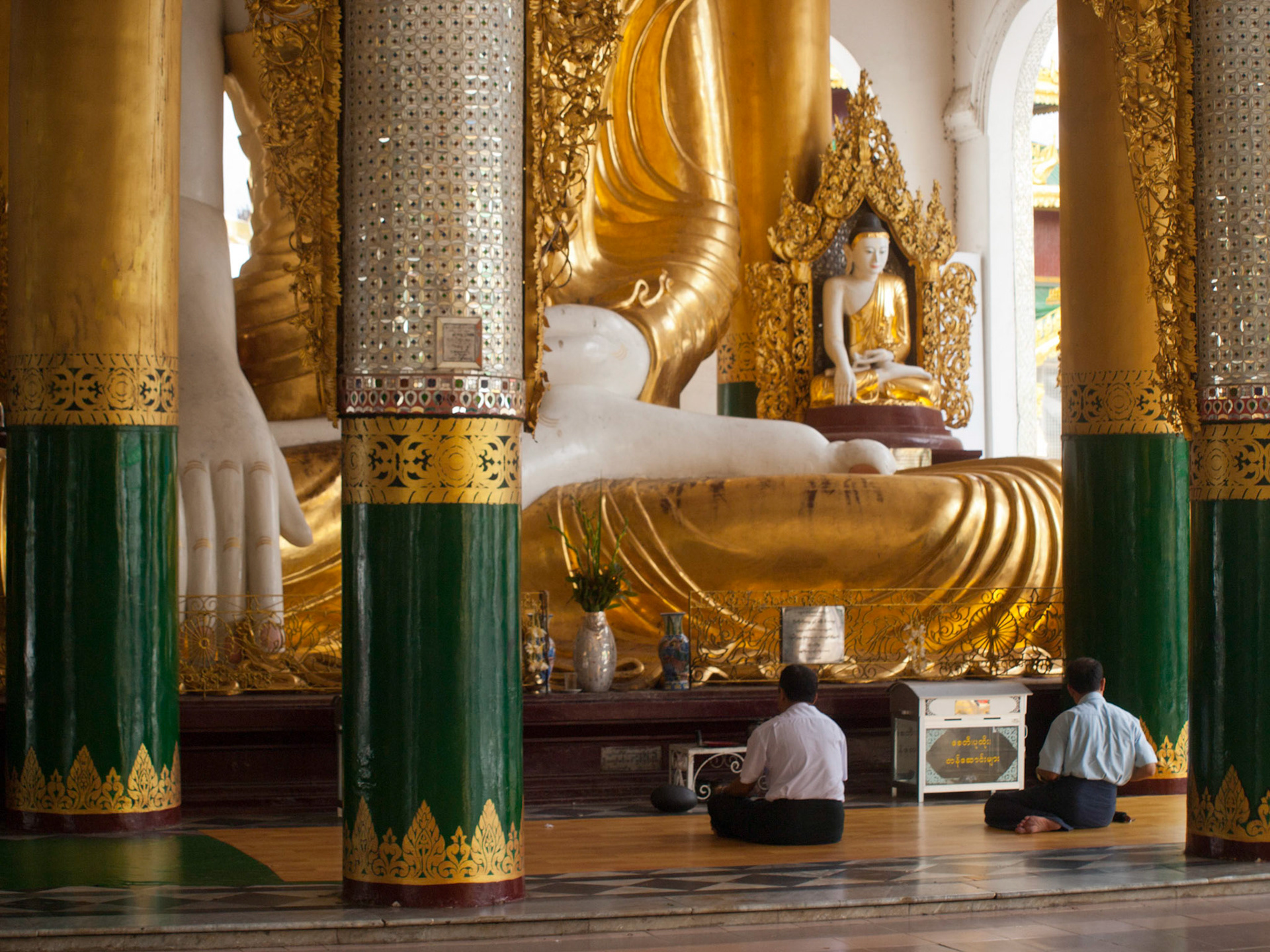 Shwedagon