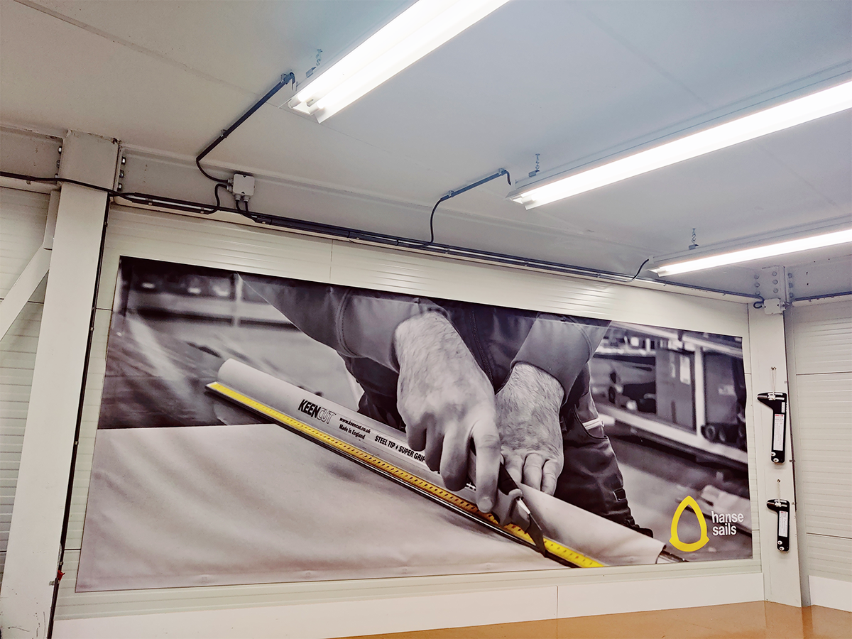 Poster productieruimte - Hanse Sails Zeilmakerij Brouwershaven