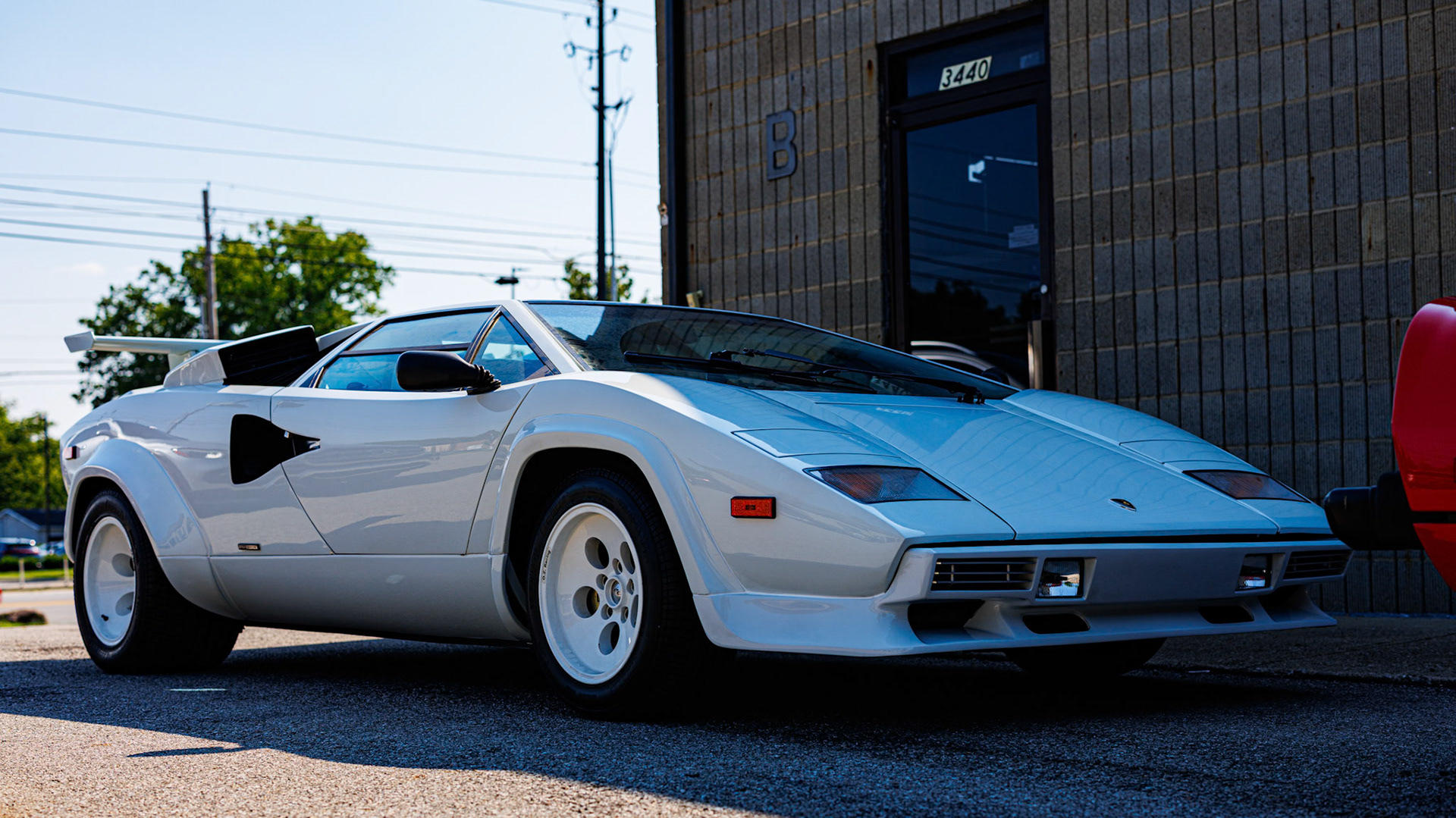 I'm pretty sure this is the first Lamborghini Countach I've seen in person. As striking as they are in photos, they almost don't look real in real life. Very cool cars.