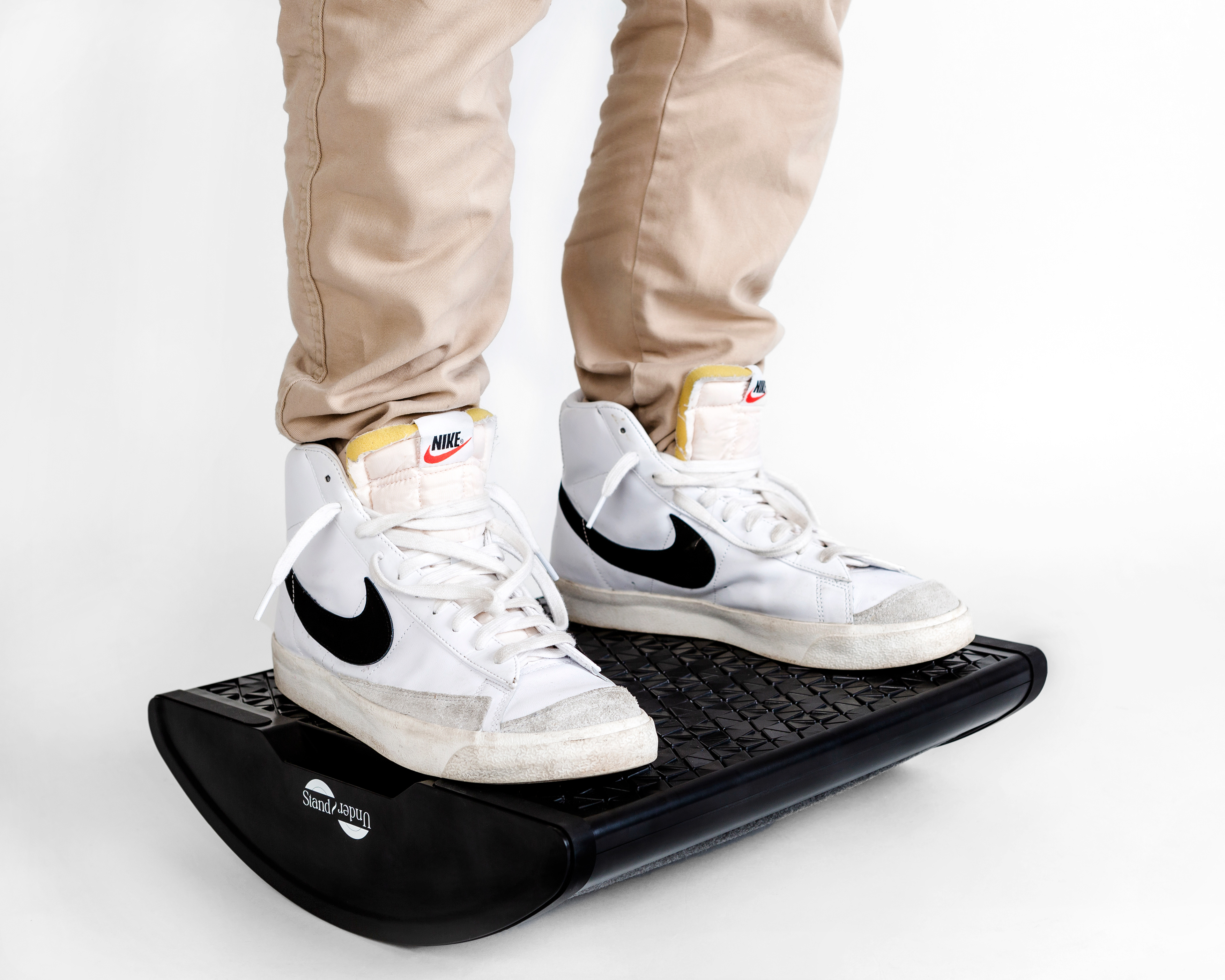 Prod photo in use - standing