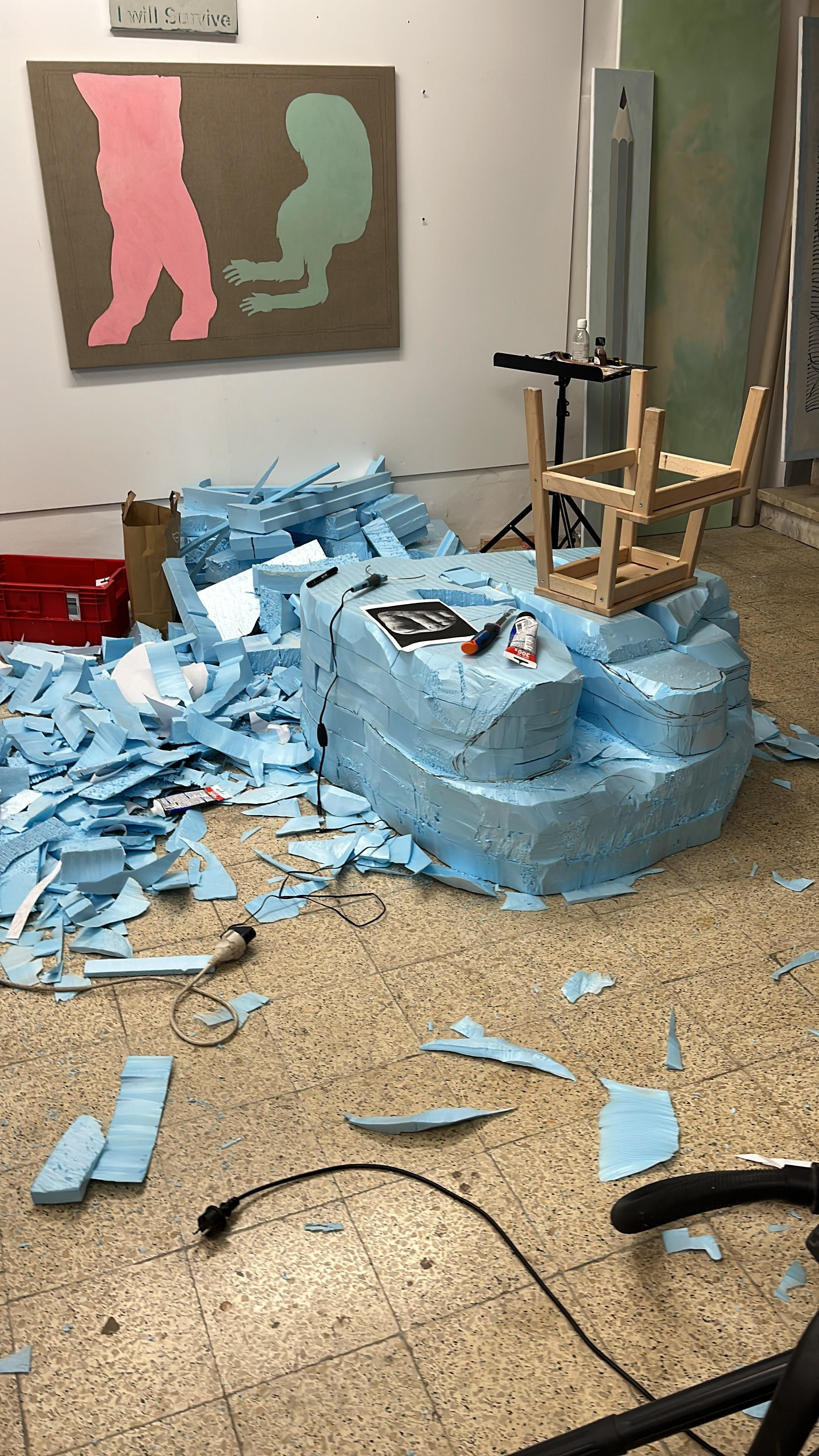 Studio, 2023