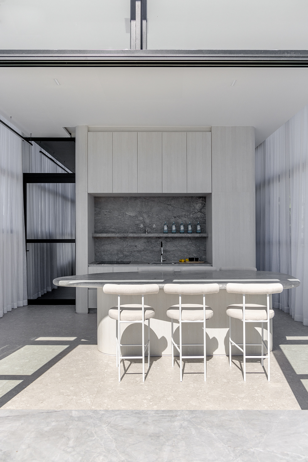 Rooftop White Stone 02