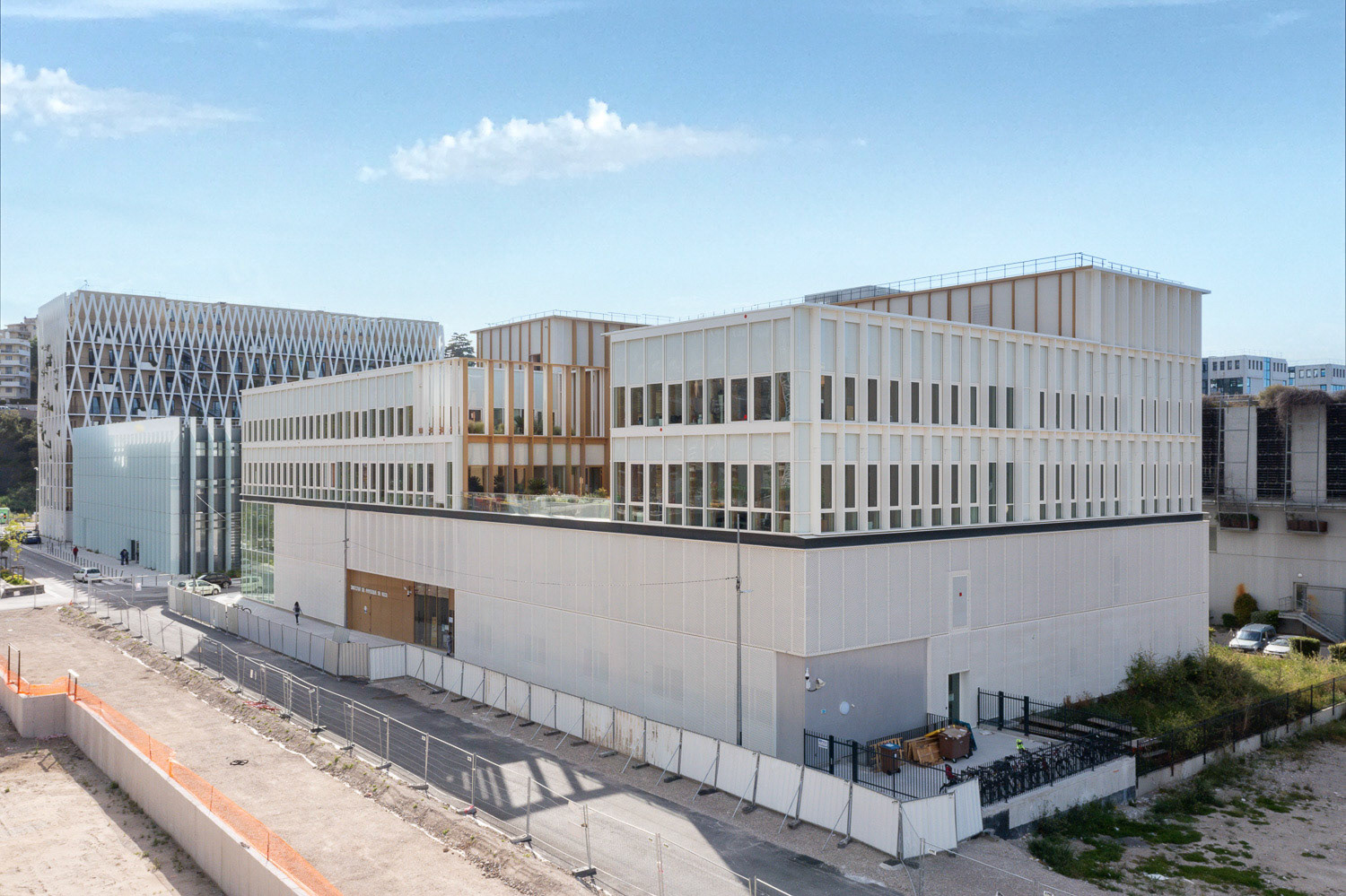 AIA Life Designers • Institut de Physique de Nice