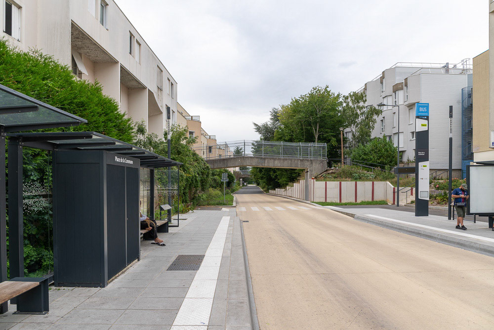 Evry-Courcouronnes - Place de la Commmune