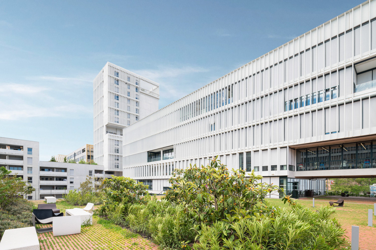 ABC Architectes + Corinne Vezzoni &amp; Associés • Campus Sud des Métiers, Nice