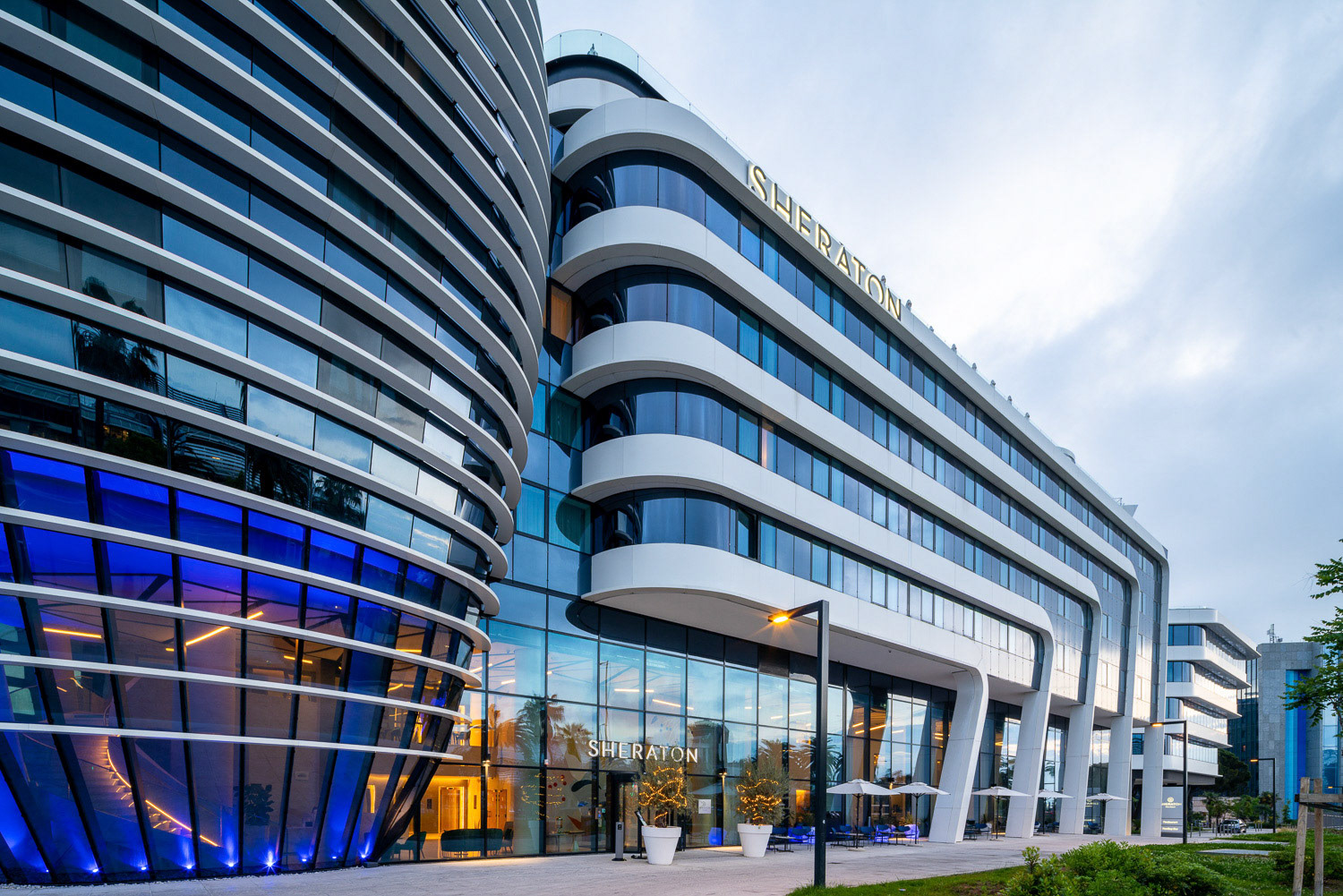 Arquitectonica • Air Promenade, Nice