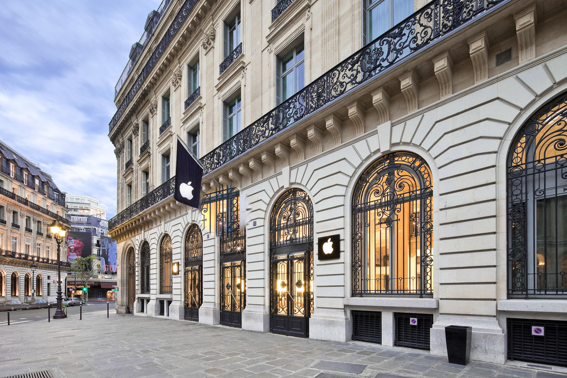 Apple Retail Store Opéra, Paris