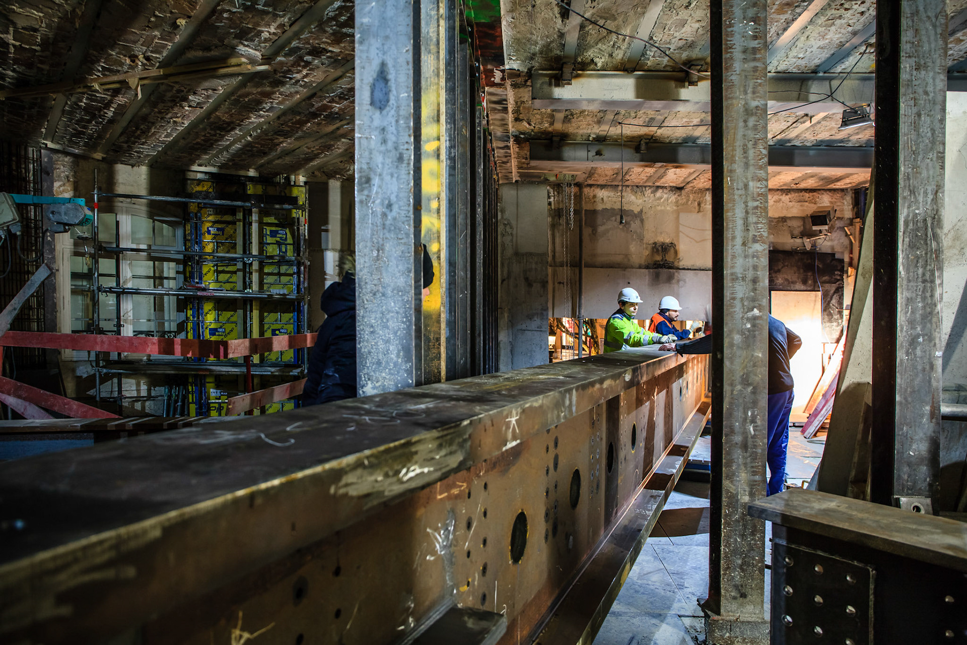 Apple Retail Store Champs Elysées, Paris