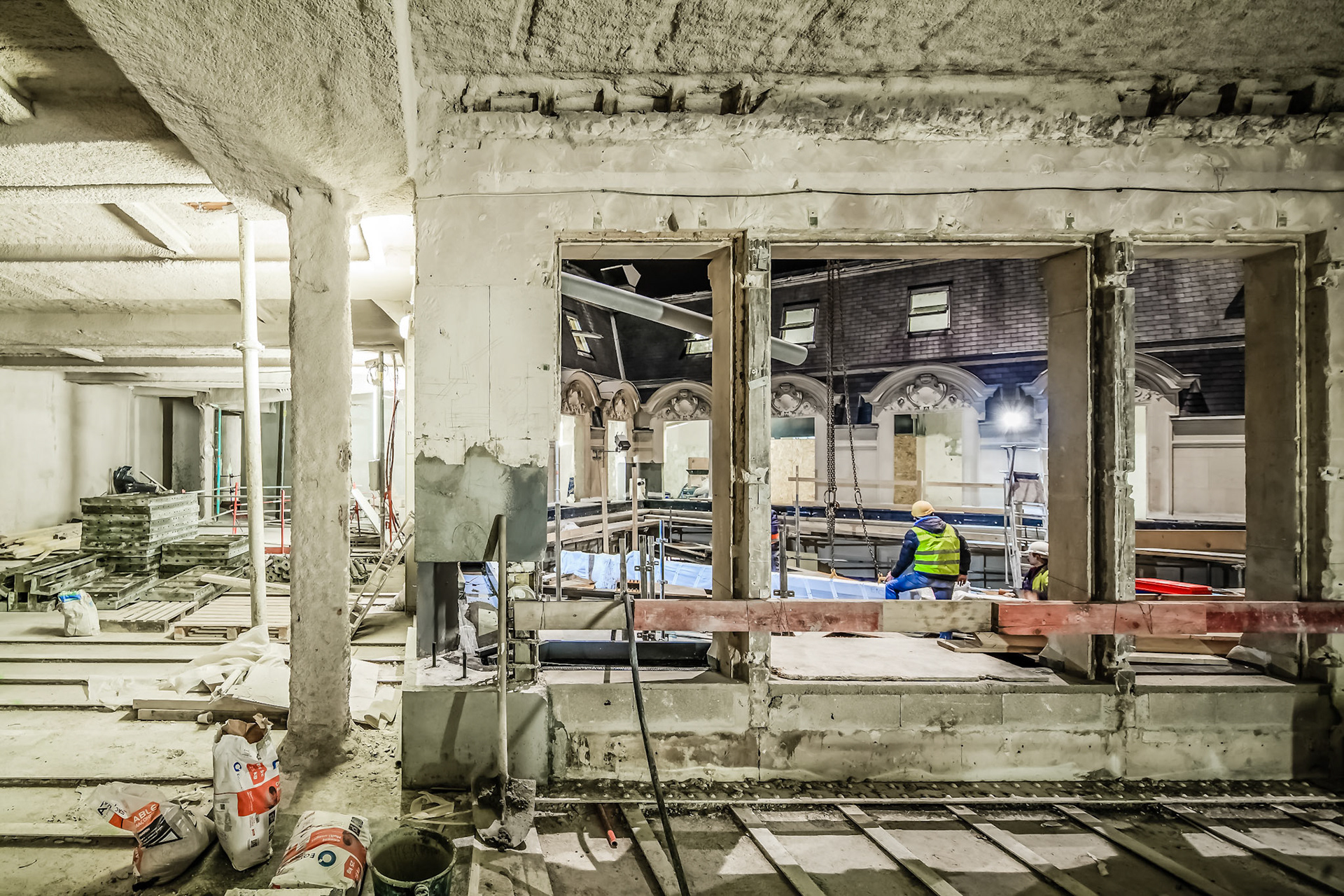 Apple Retail Store Champs Elysées, Paris