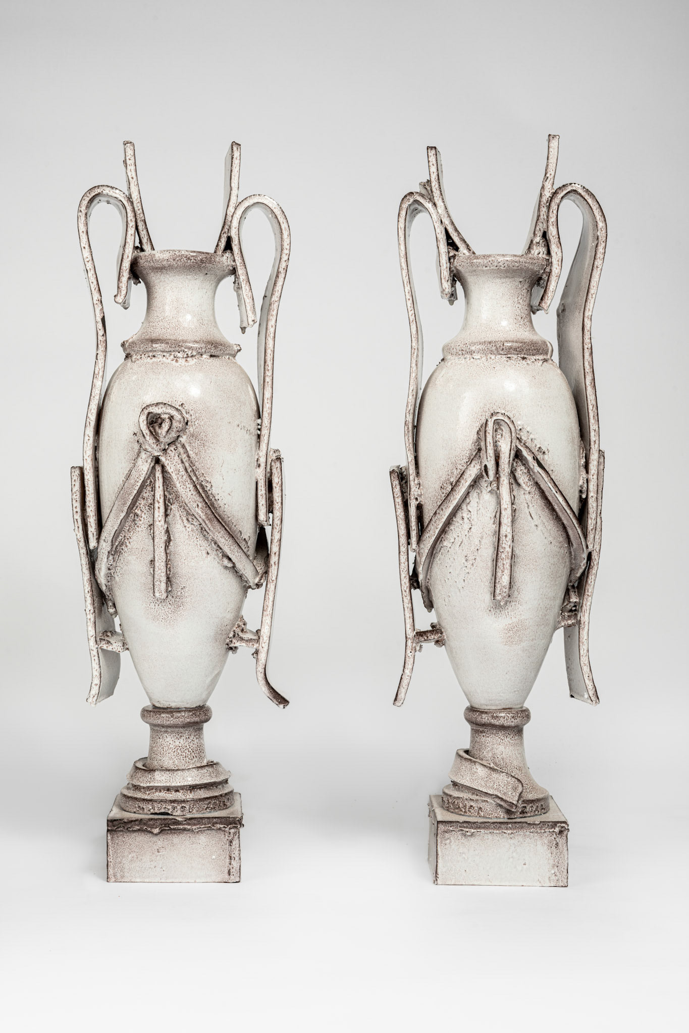 Giuseppe Ducrot • Vases Gatti blancs