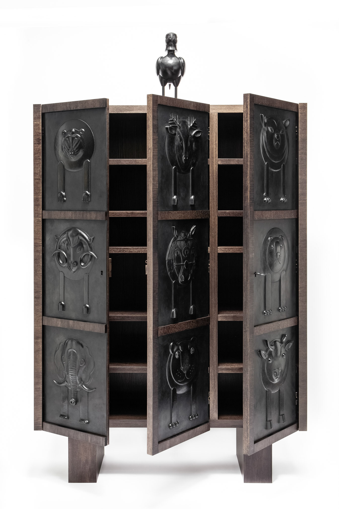 Sumer Great Cabinet, Oeuvre de Jean-Marie Fiori